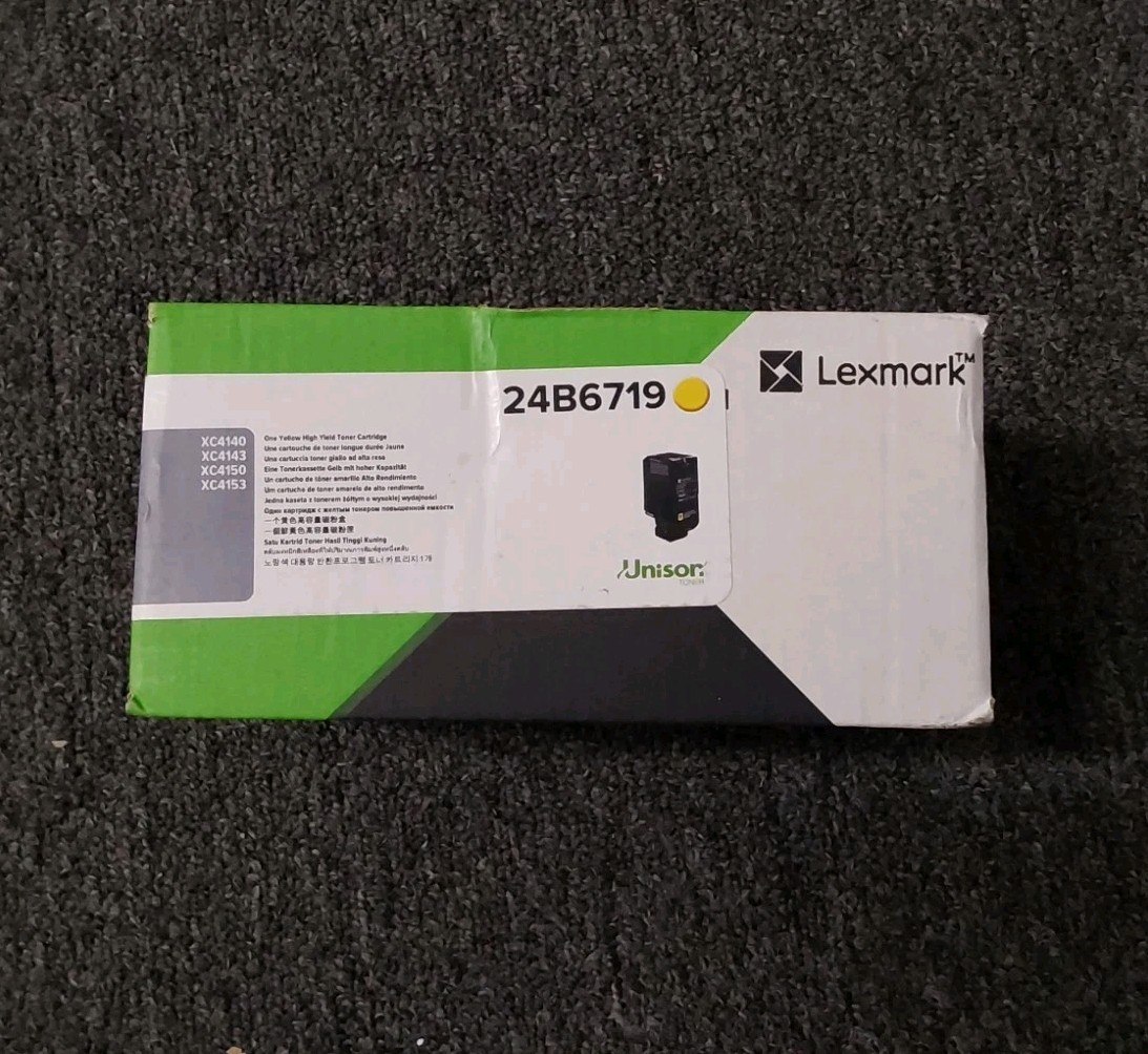 NEWSEALED  GENUINE LEXMARK 24B6719 YELLOW TONER CARTRIDGE AC