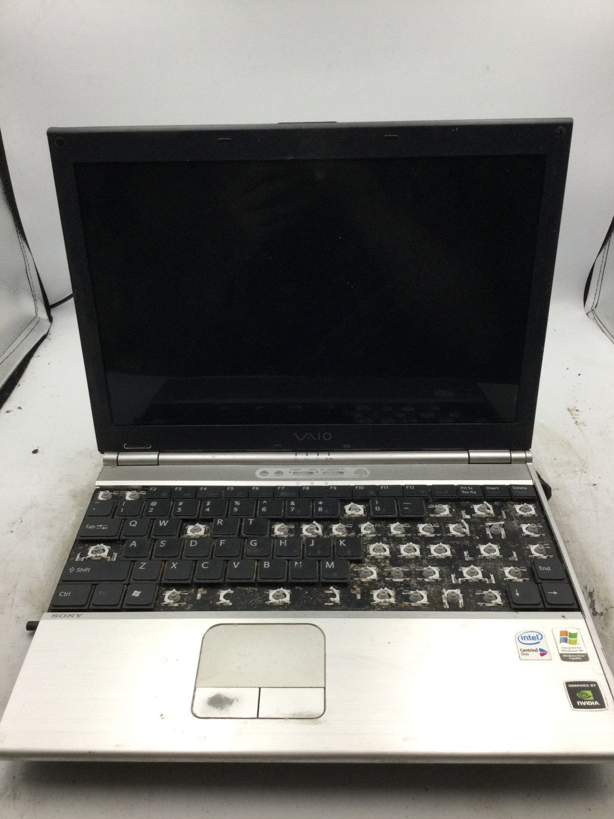 SONY VAIO VGN SZ340 - FOR PARTS/NO POWER - INTEL CENTRINO - 256MB RAM - READ -BB