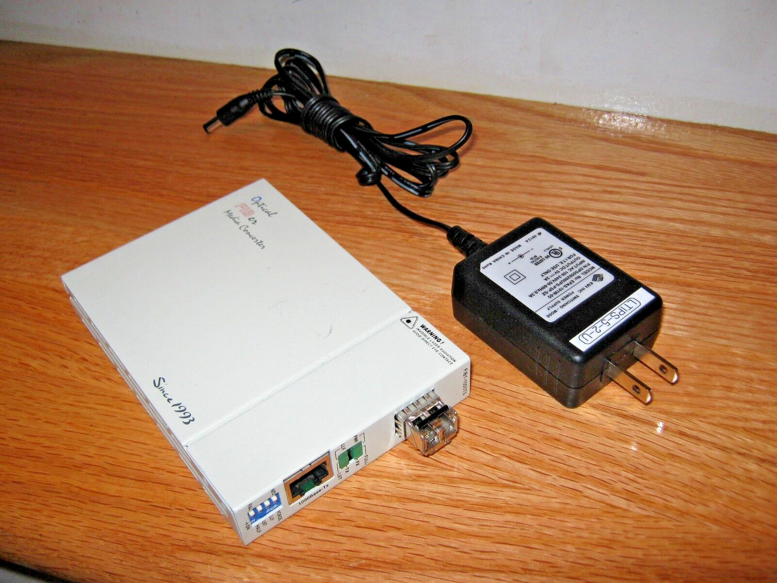 STARTECH HUBS-ET91000 LC GIGABIT MULTI MODE FIBER/ETHERNET MEDIA CONVERTER