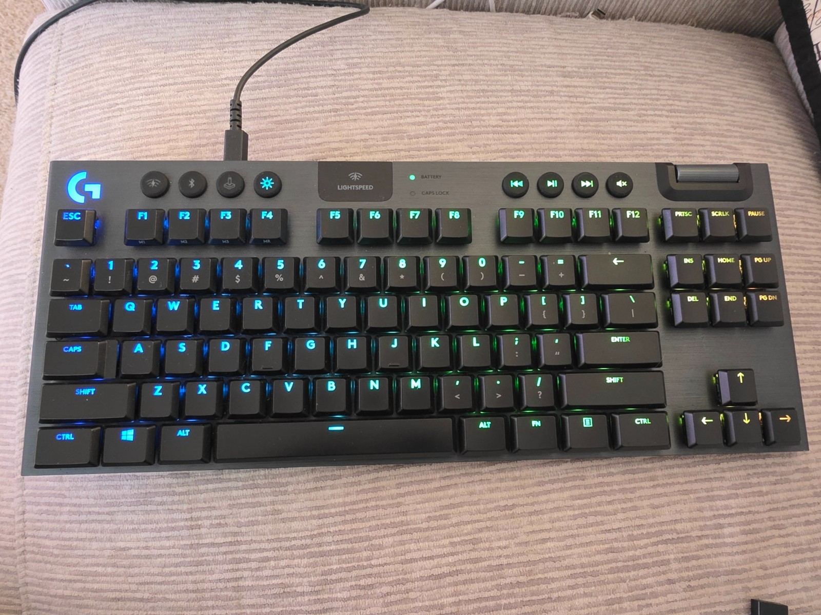 Logitech G915 TKL Mechanical Gaming Keyboard Tactile (GL Brown)