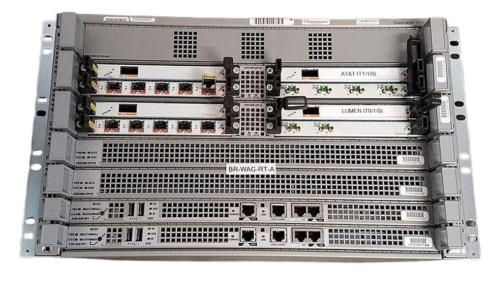 Cisco ASR1006 Aggregation Router w/ 2x SPA-5X1GE-V2 2x SPA 1X10GE L V2 SPA-4XT3