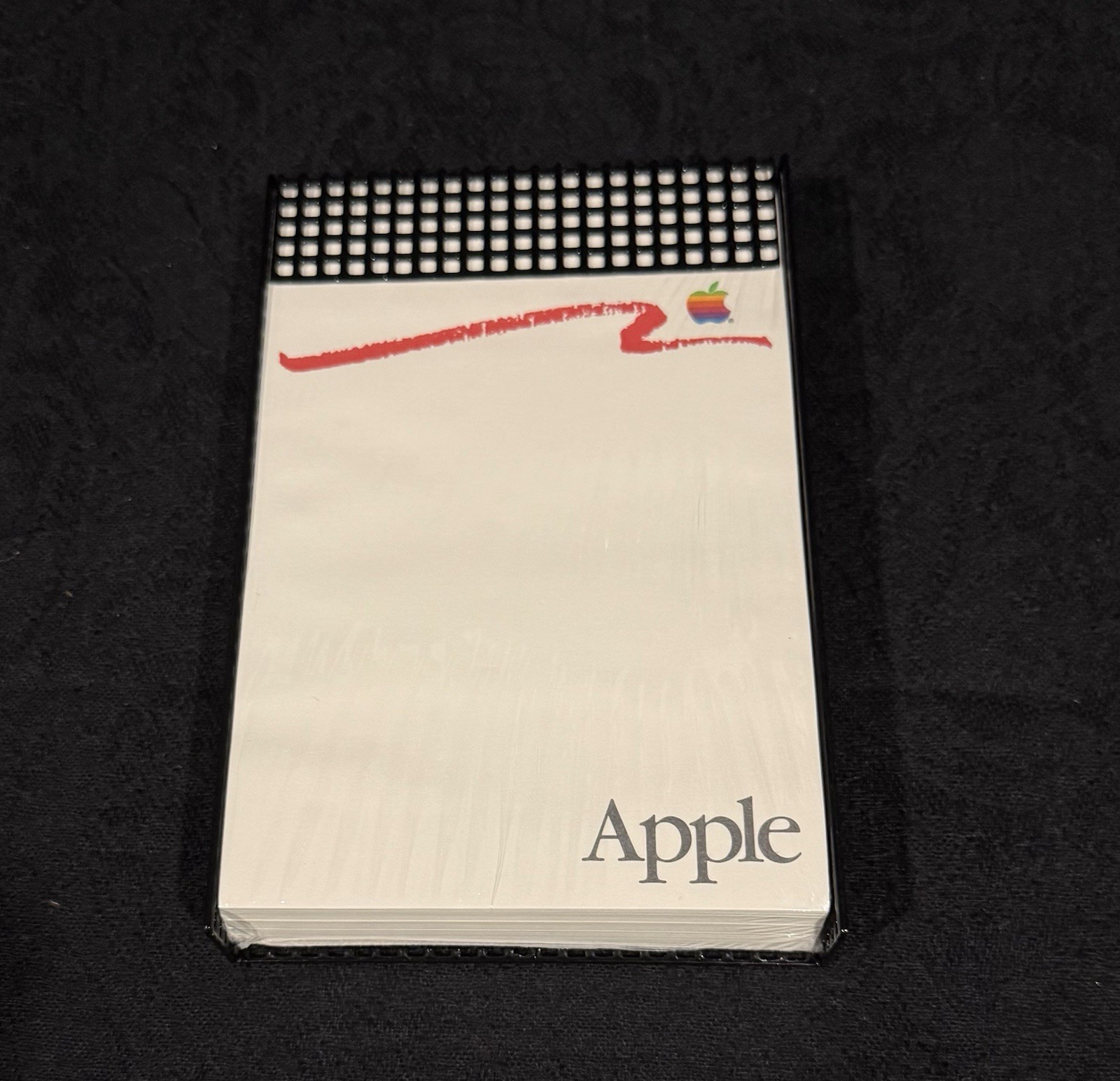 RARE Vintage Apple Computer Macintosh Desktop Note Cube / Memo Pad NEW