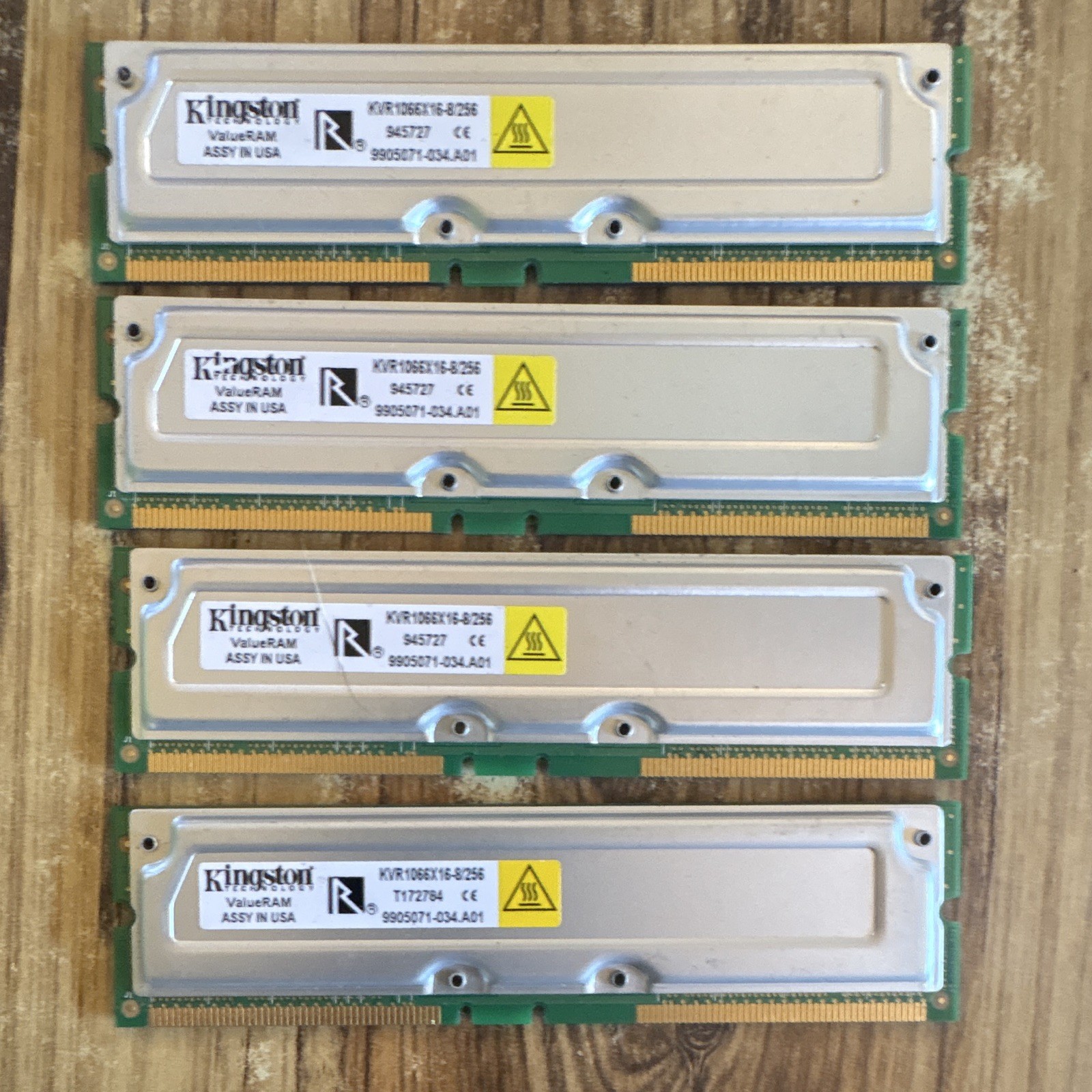 Kingston ValueRAM 1GB (4x256MB) PC-1066 RDRAM RIMM 184-Pin ECC