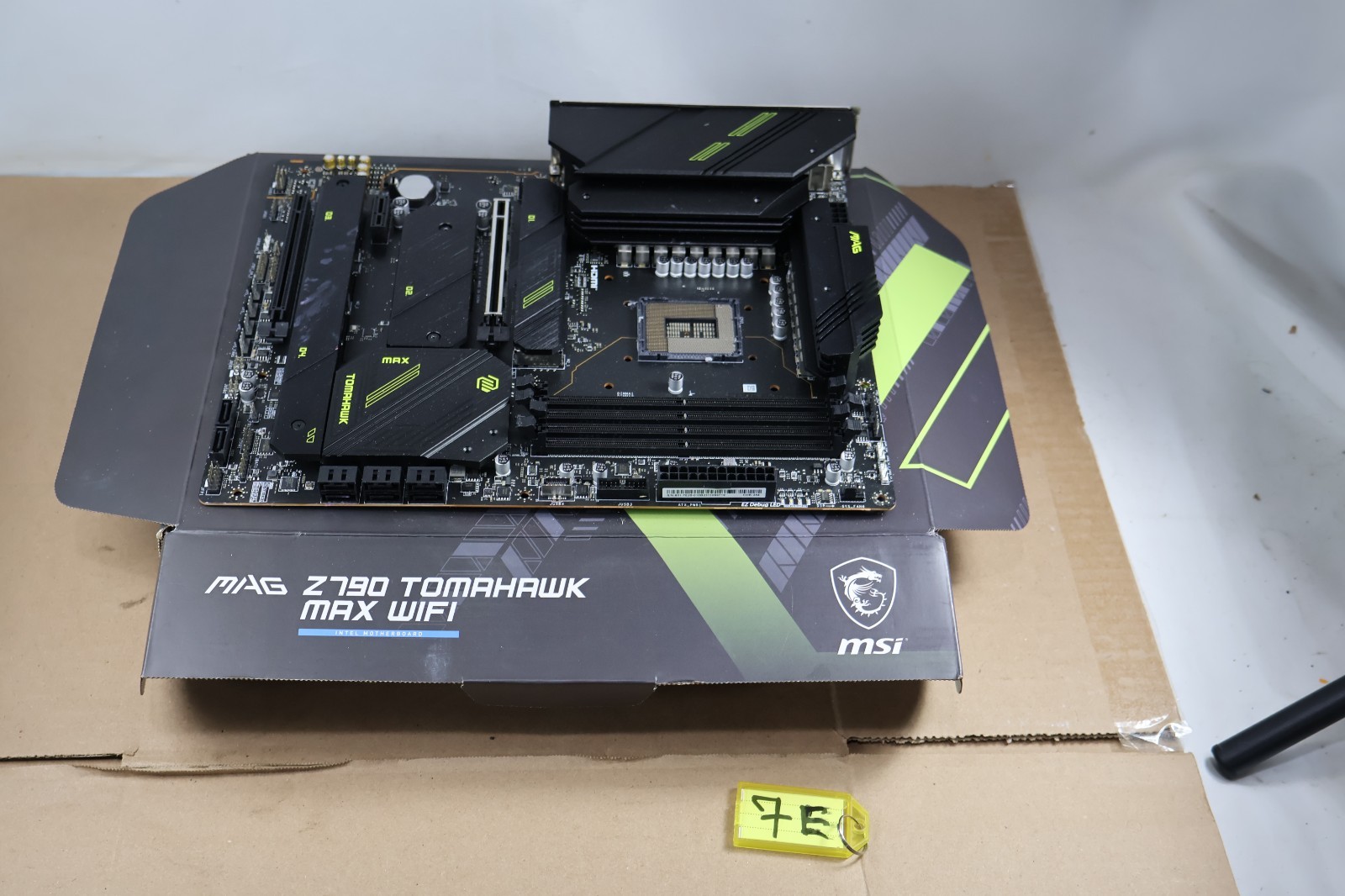 MSI MAG Z790 TOMAHAWK MAX WiFi LGA 1700 ATX Intel Motherboard