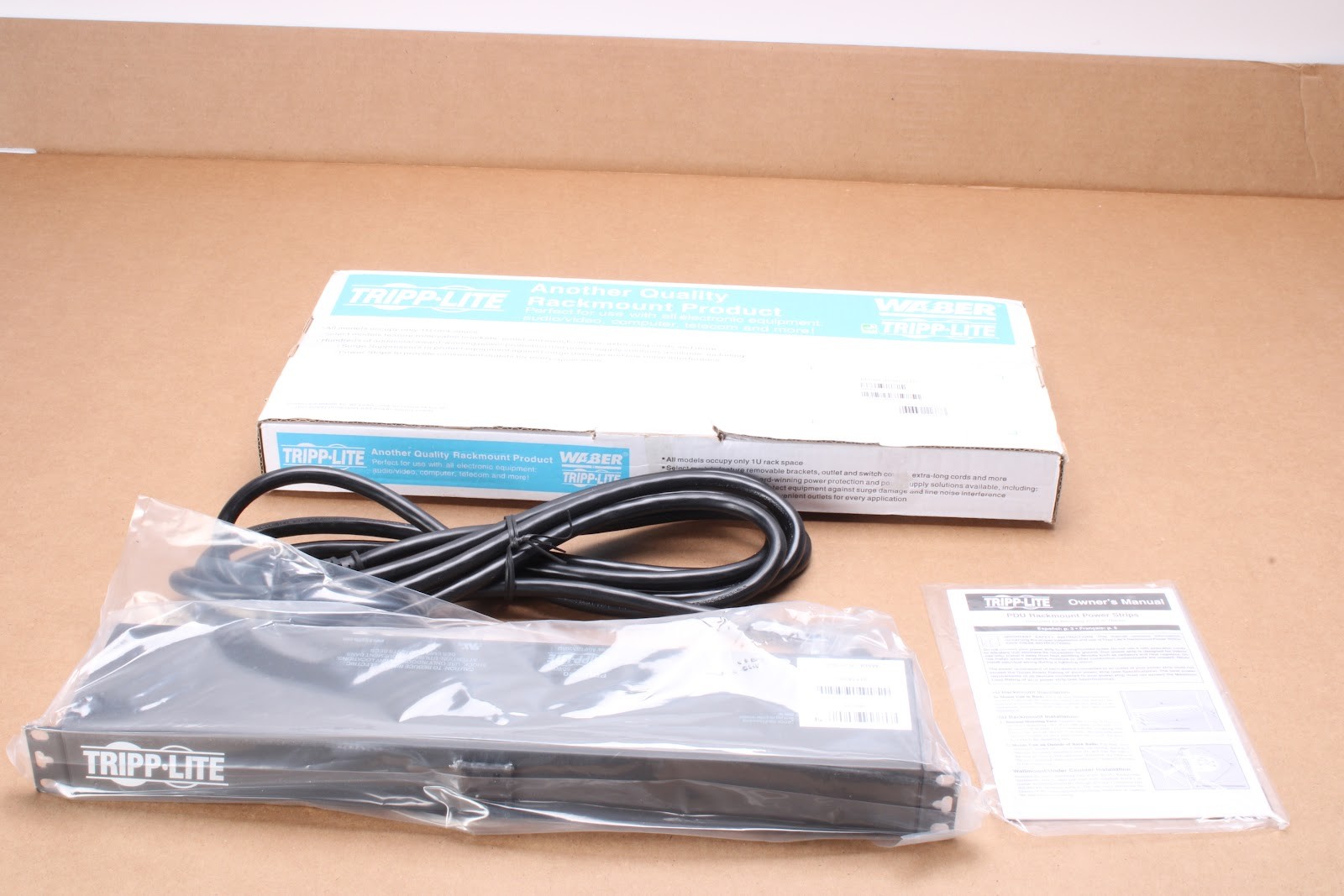 Tripp Lite PDU1220 Rack Mount 13 Outlet Power Strip - New Open Box