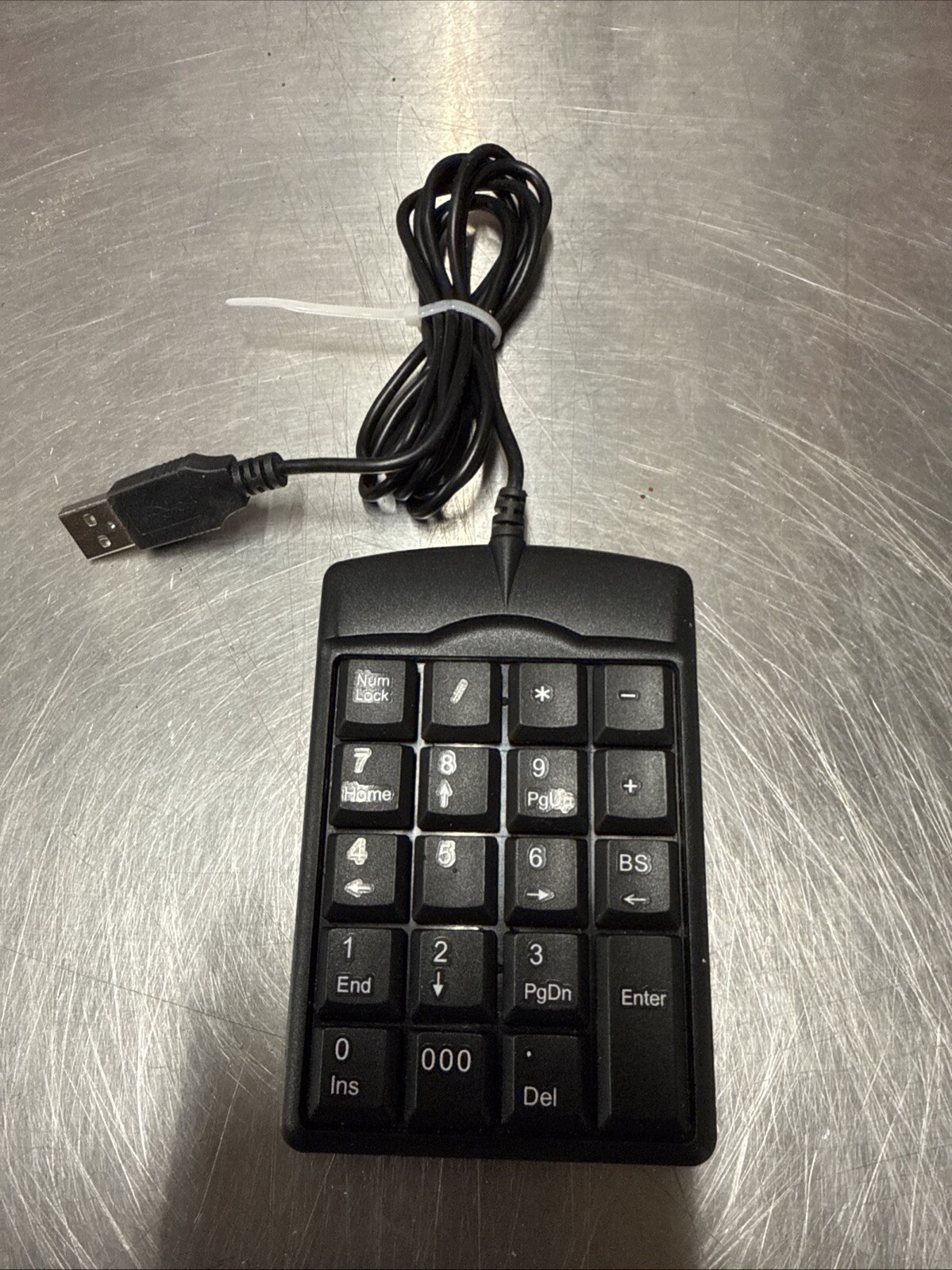 Inland Mini Keypad Portable USB Wired Numeric Keypad - 19 Keys - Black 210344