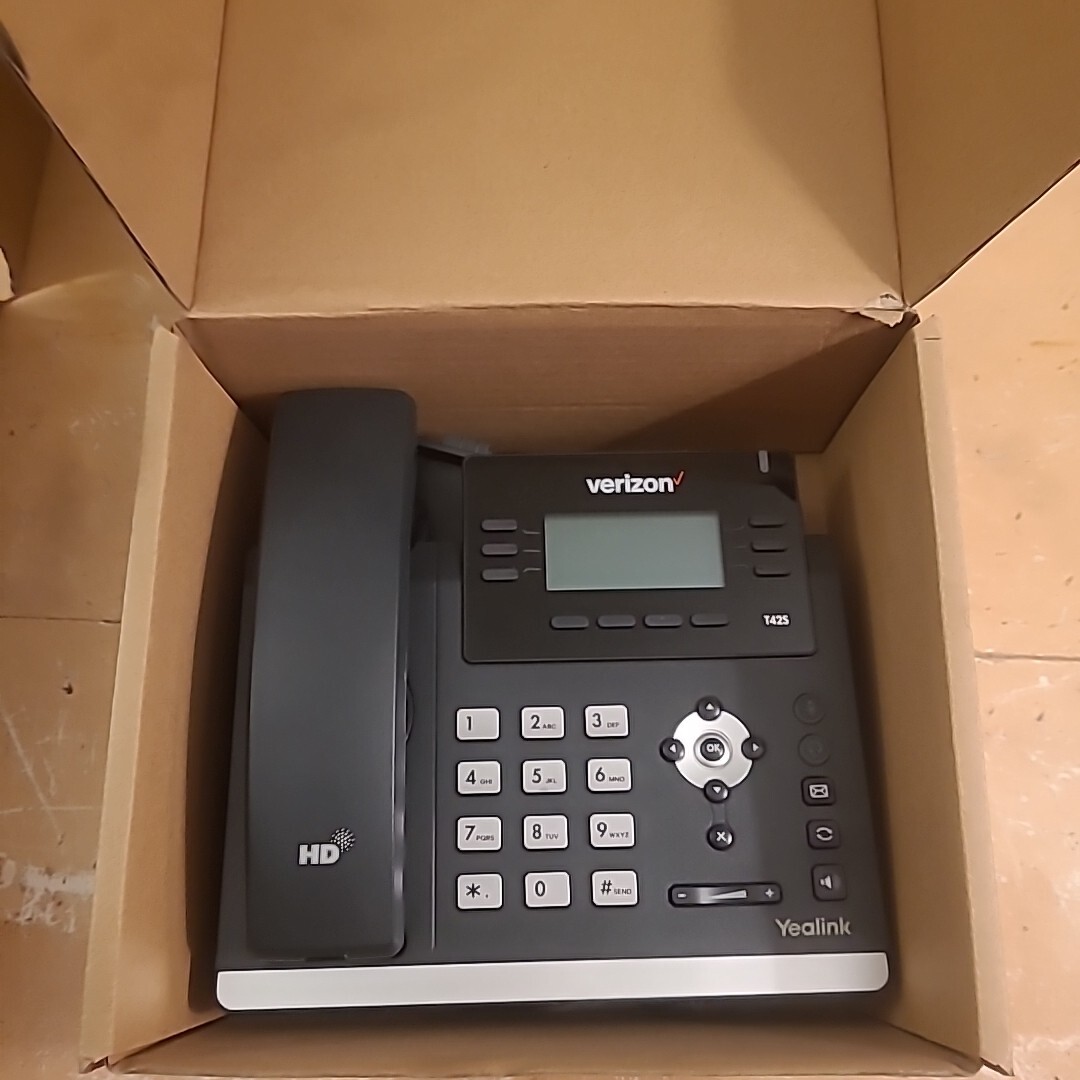 Yealink SIP-T42S Corded IP Phone Black Verizon Ultra Elegant Gigabite IP Phone