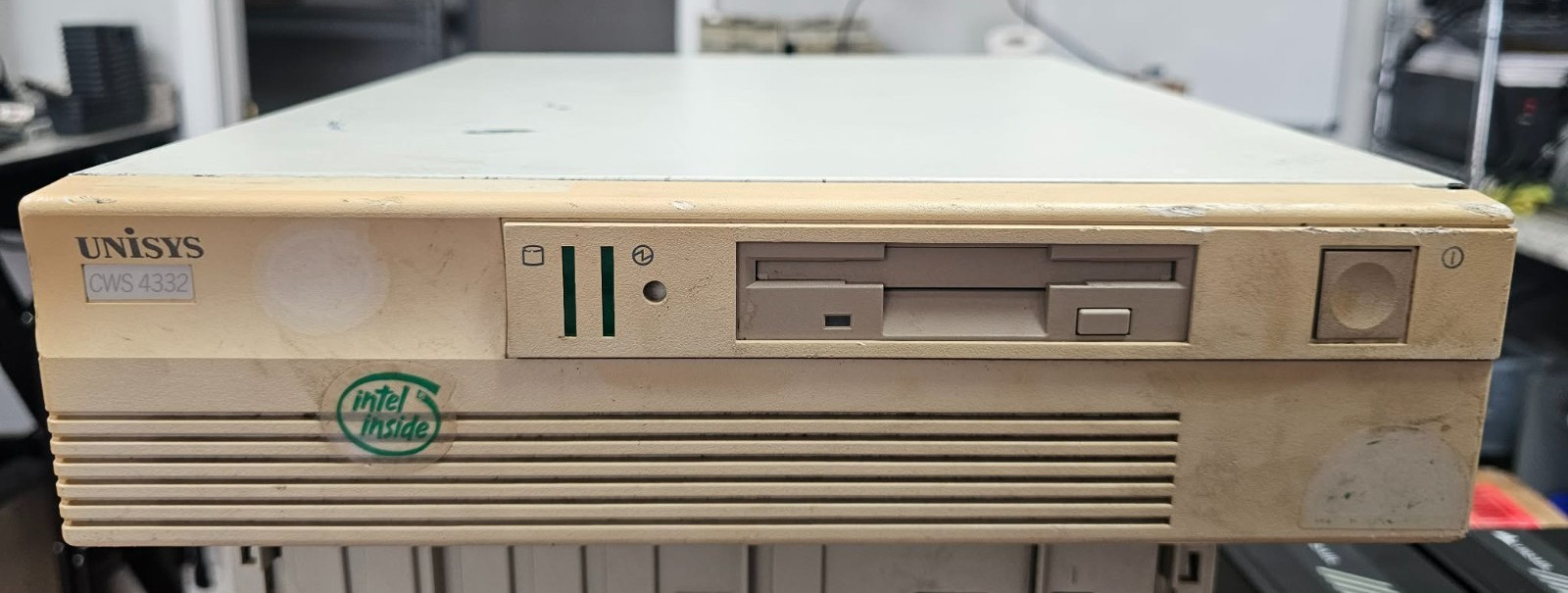 RARE CLEAN VINTAGE UNISYS 486 ISA Desktop 8MB Computer Powers Posts CW4332