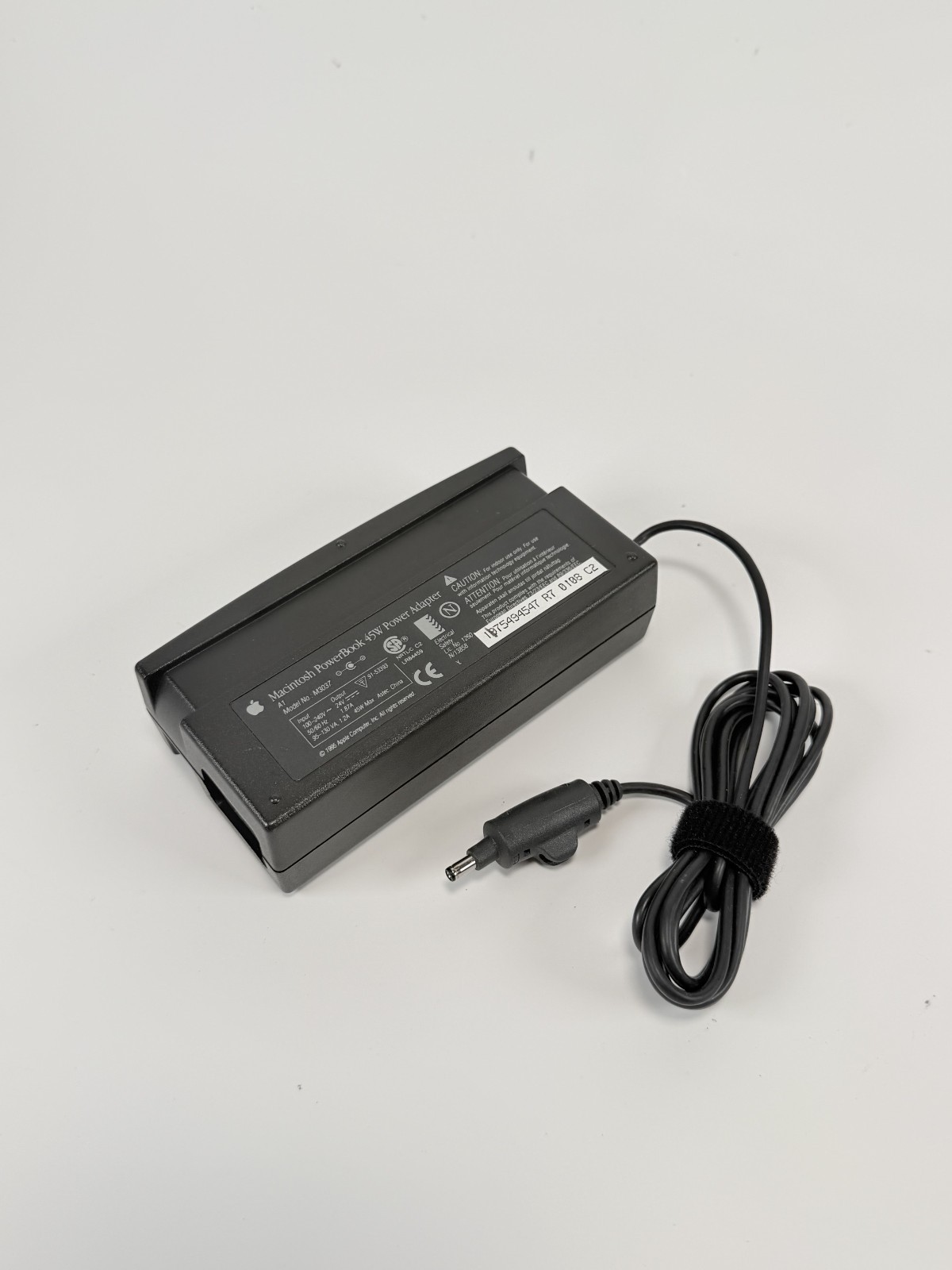 Apple Macintosh PowerBook M3037 (APS-76) 45w Power Adapter Mac OEM