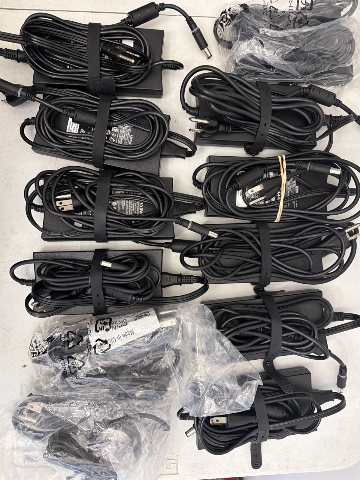 Lot Of 12 Genuine Dell AC Adapter 130 Watt  (19.5V - 6.7) 