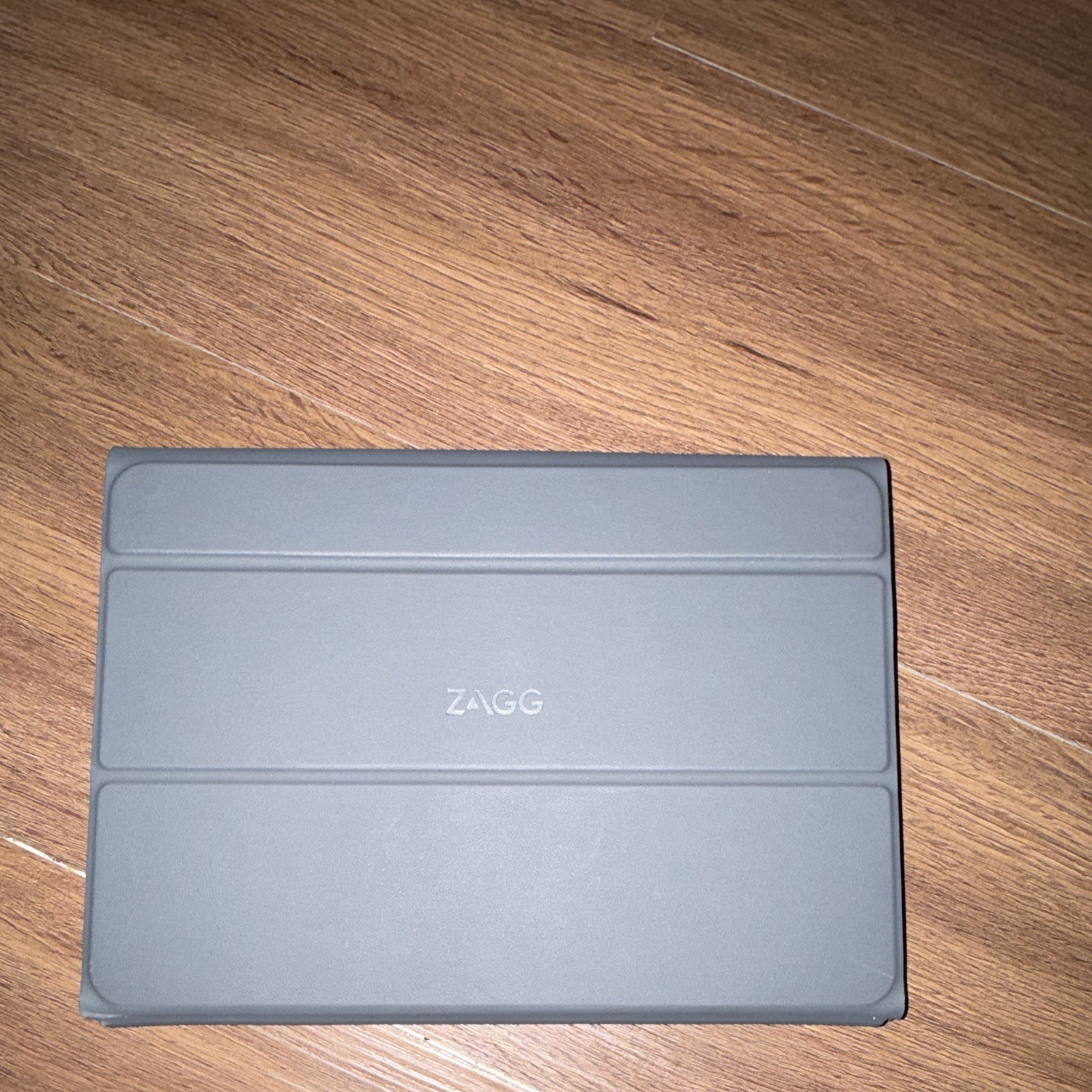 ZAGG Tablet Keyboard Folio/Case Cover, Gray - Keyboard Folio Case for IPad 5-6