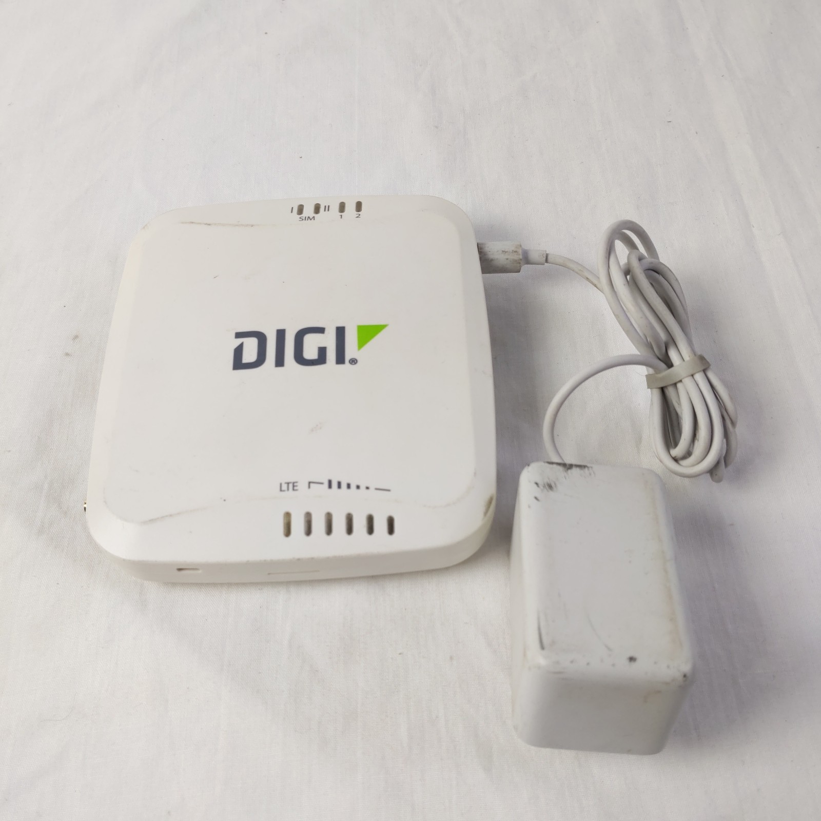 Digi EX15 LTE Cellular Router Gateway 1003CM G2U