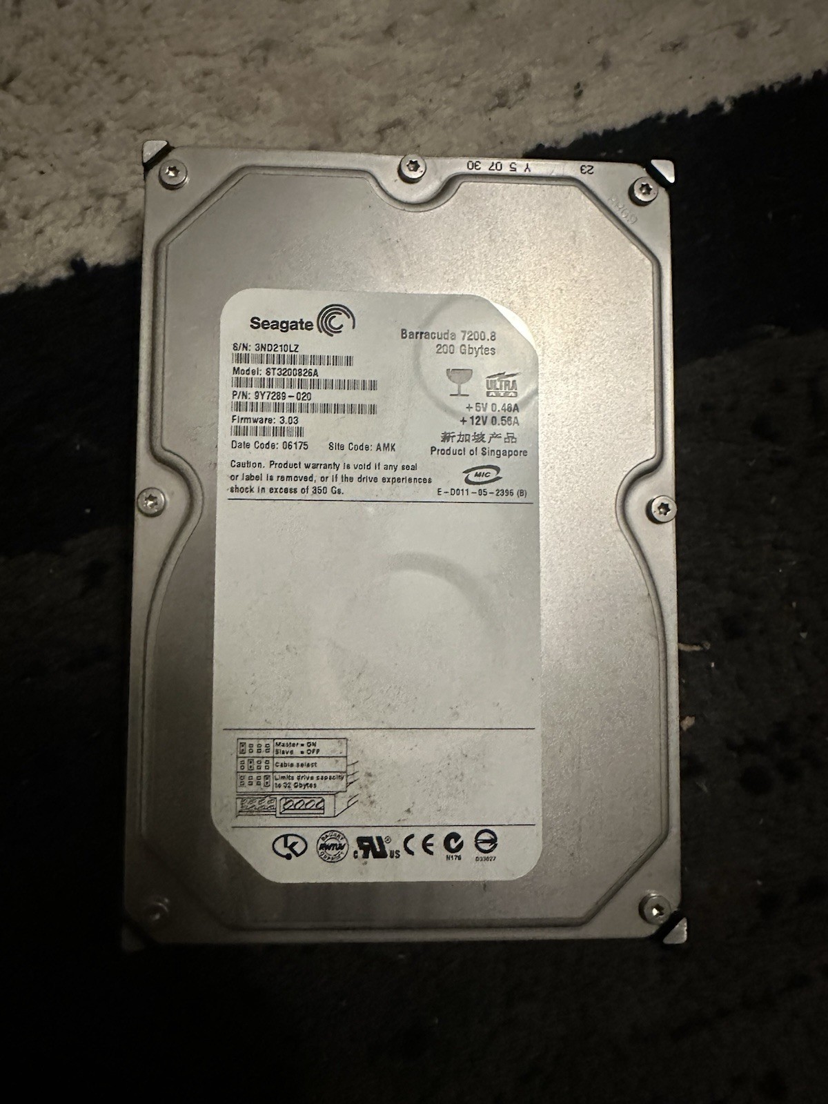 Seagate Barracuda 7200.8 200GB 3.5" Ultra ATA 7200RPM 8MB HDD ST3200826A