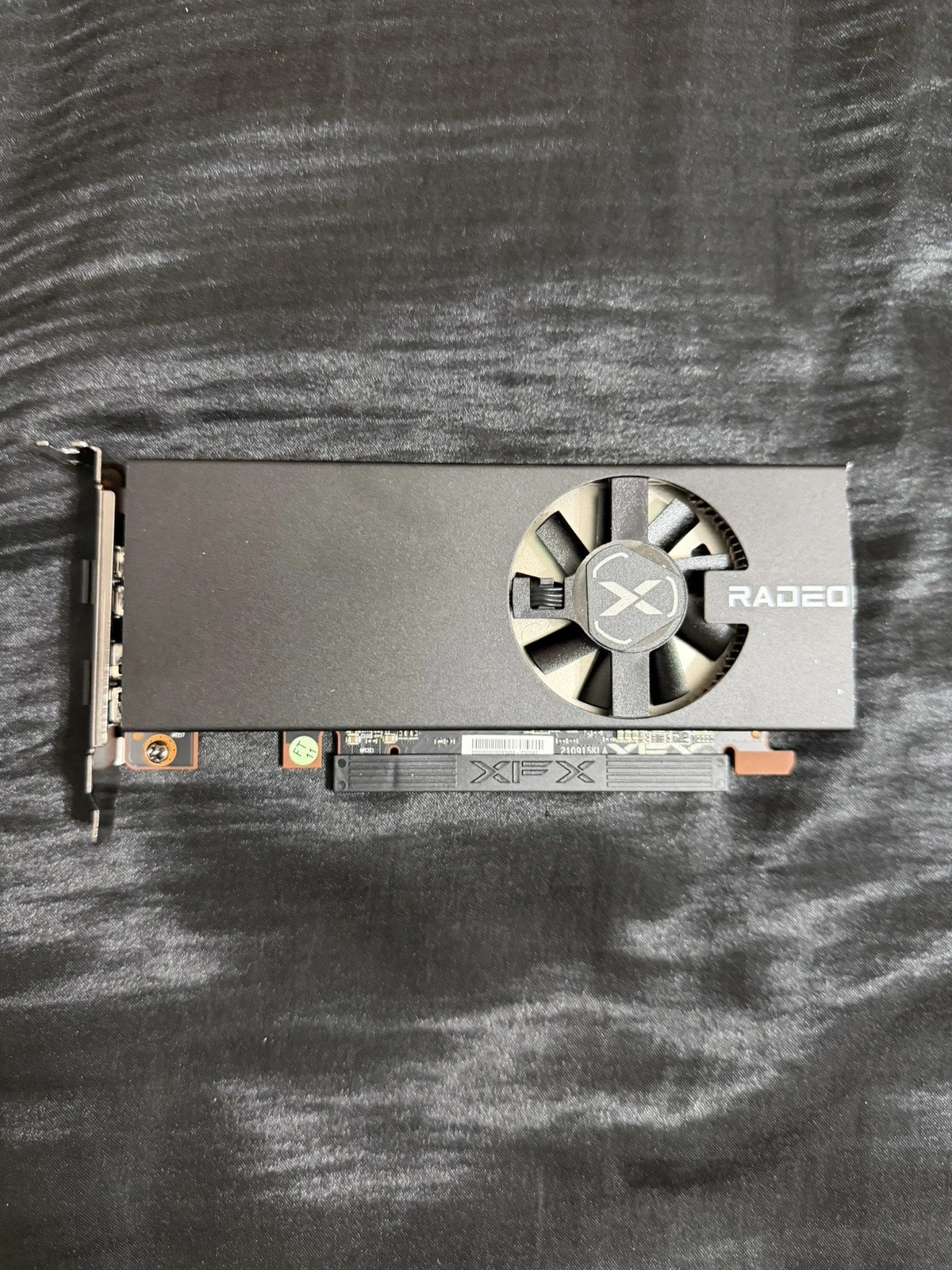 XFX Radeon RX 6400 4GB GDDR6 PCIe 4.0 Low Profile GPU For SFF / slim office PCs