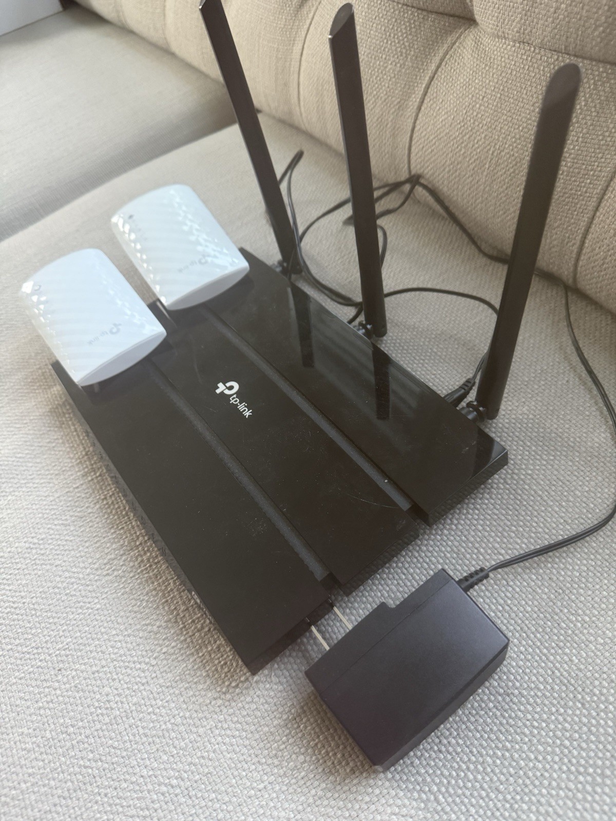 TP-Link AC1750 Wireless Dual Band Gigabit Router With Two WiFi Extenders