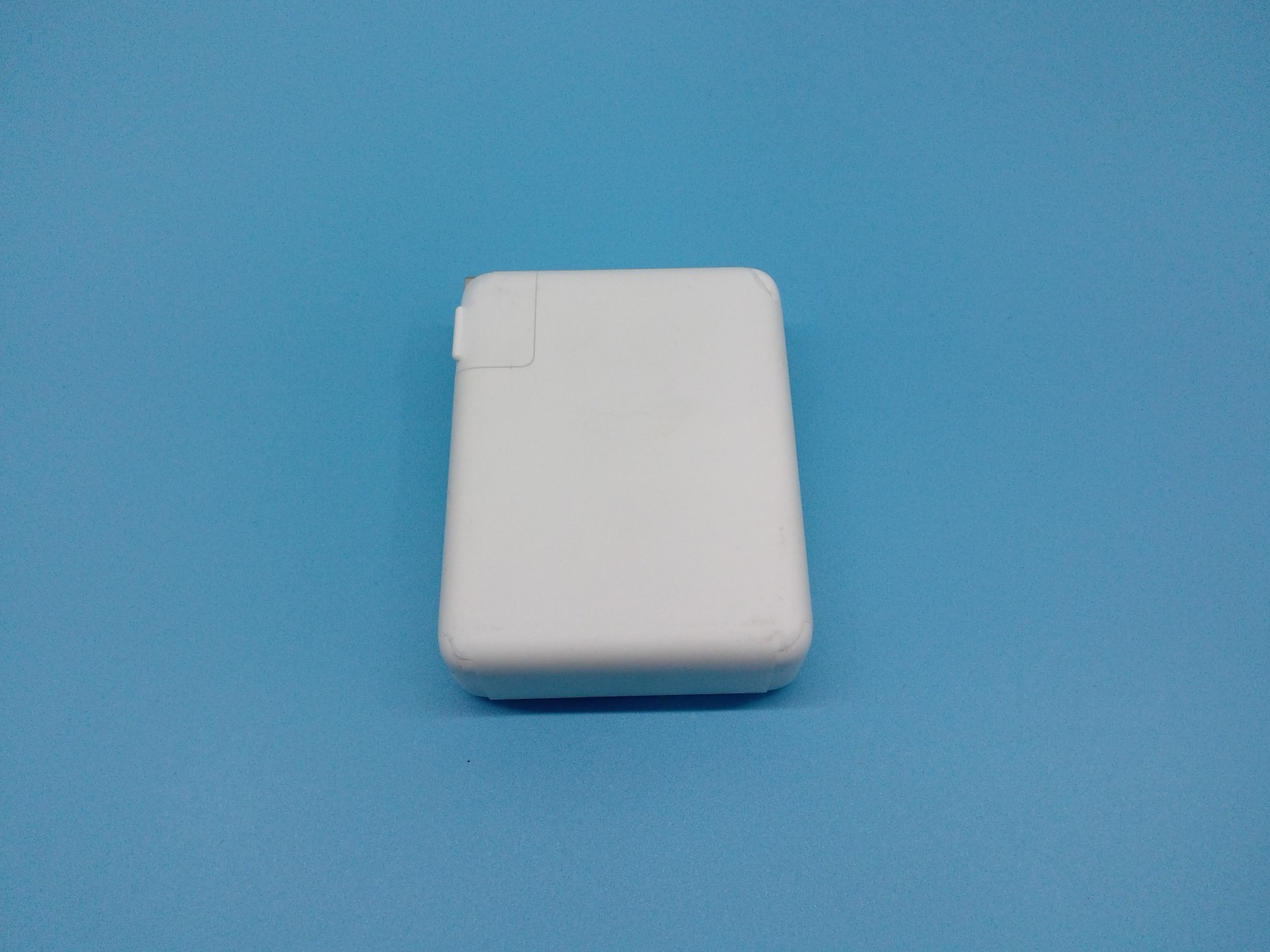 New OEM Apple 140W USB-C Power Adapter  Wall Charger Fast For Macbook A2452
