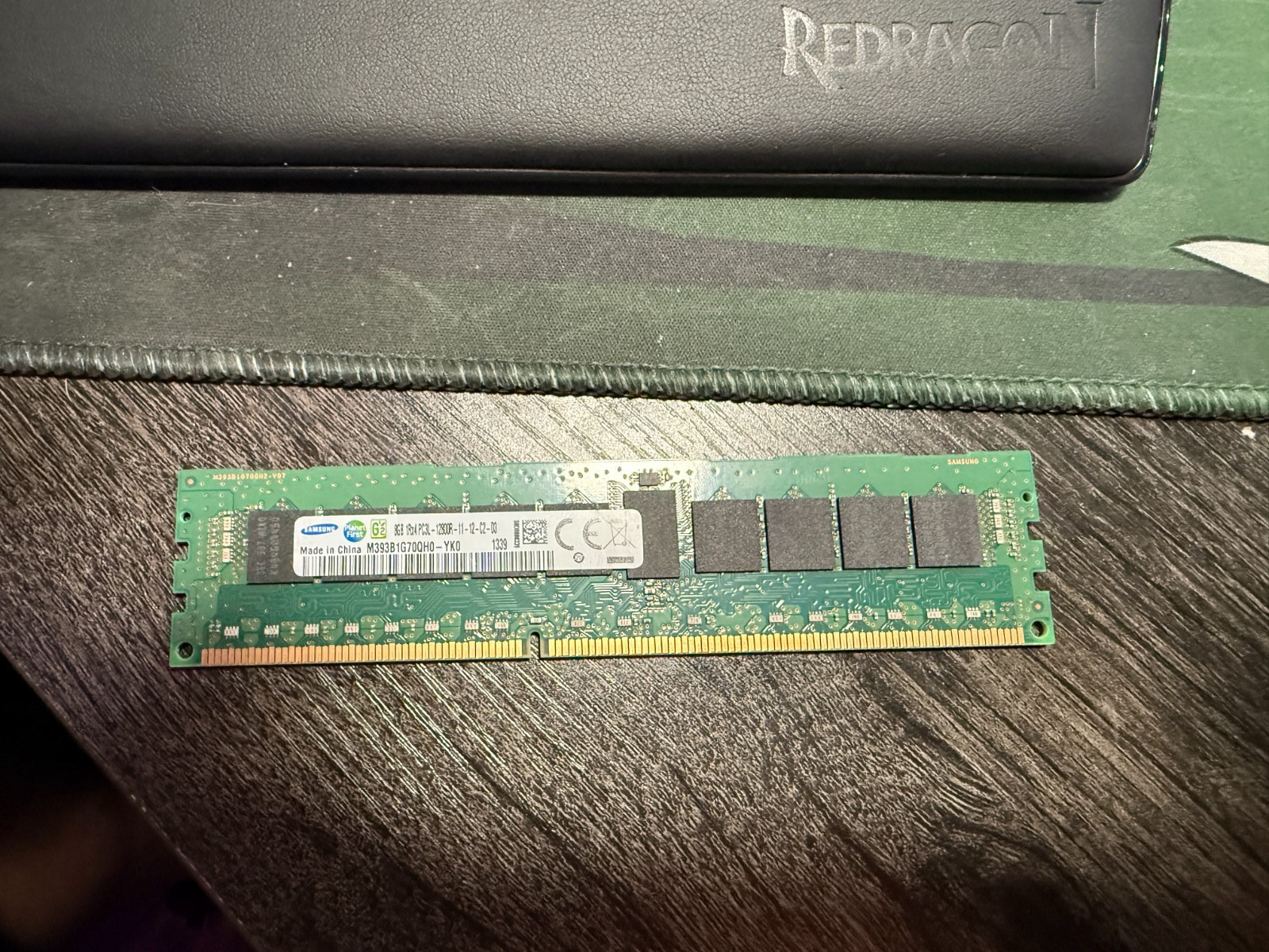 Samsung 8GB (1 x 8 GB) PC3-12800 (DDR3-1600) DIMM Memory Module...
