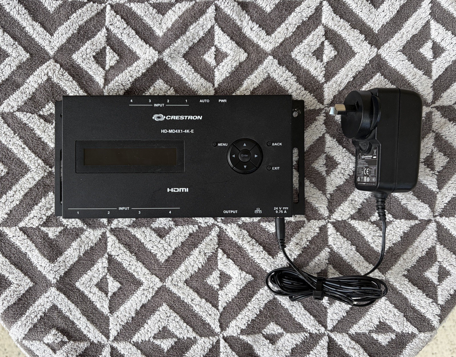 Crestron HD-MD4X1-4K-E 4x1 4K HDMI® Switcher - Original power supply included