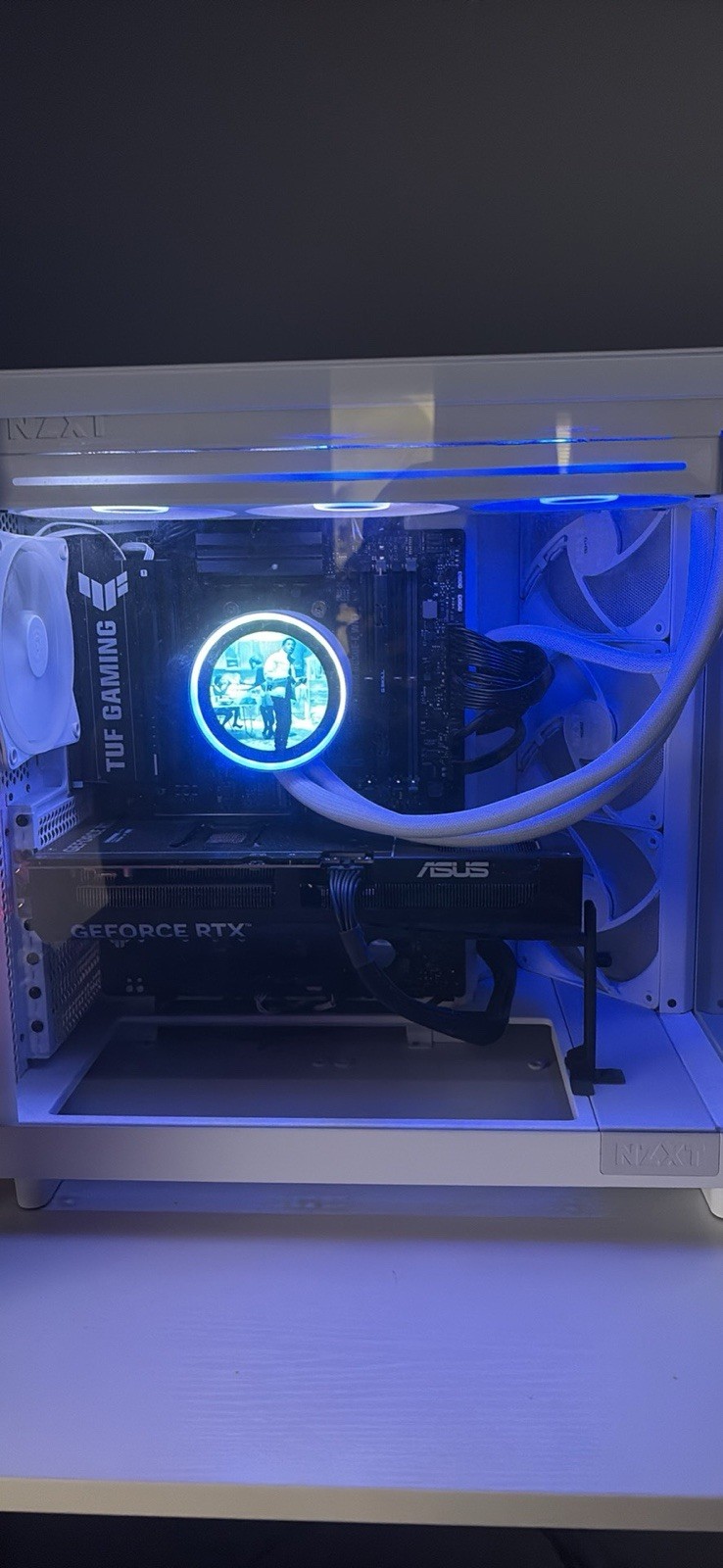 AMD Custom Gaming PC High-Performance Hardware