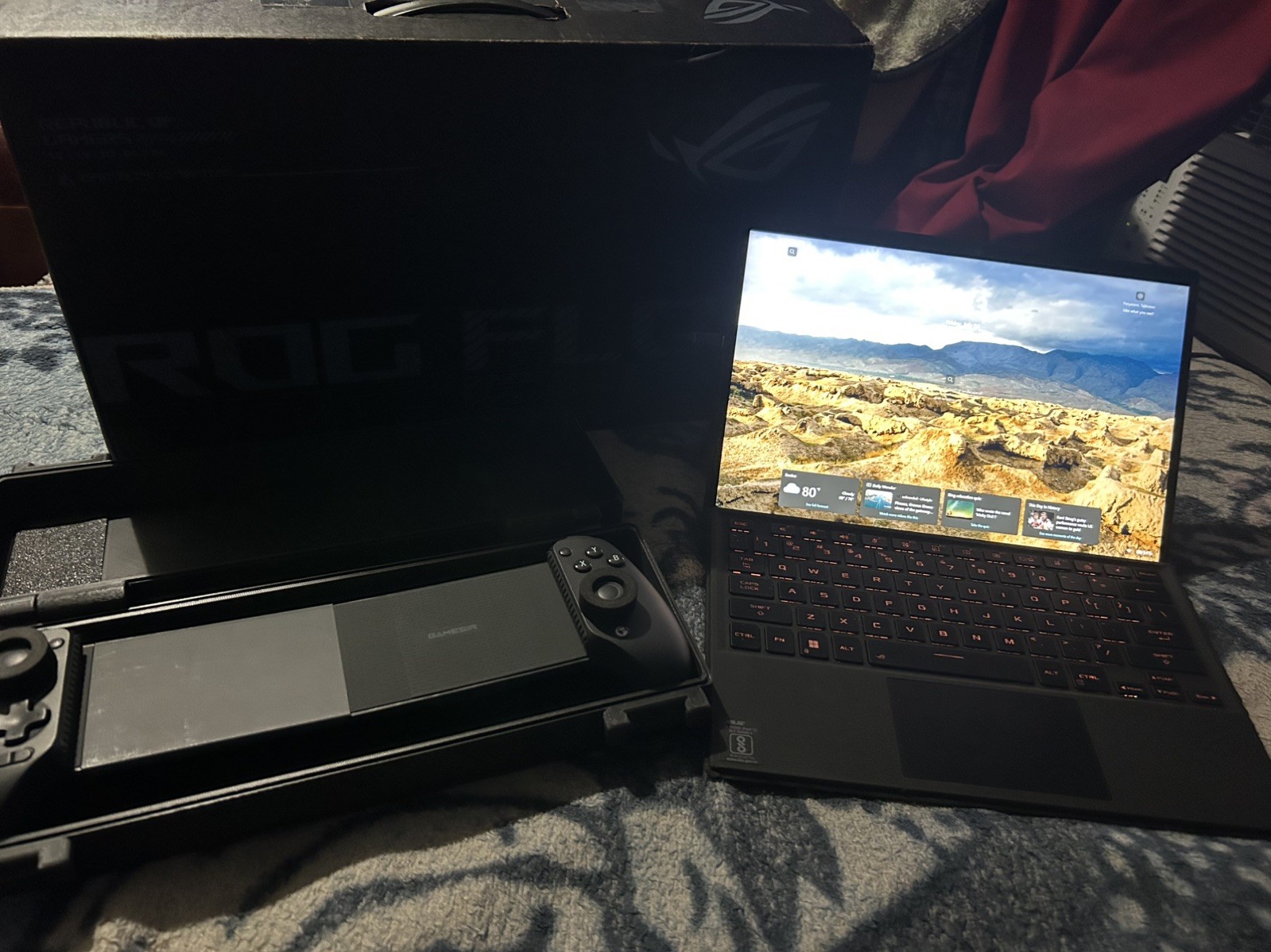 ASUS ROG Flow Z13: QHD+ 165Hz, GeForce RTX 4050,  + Accessories 