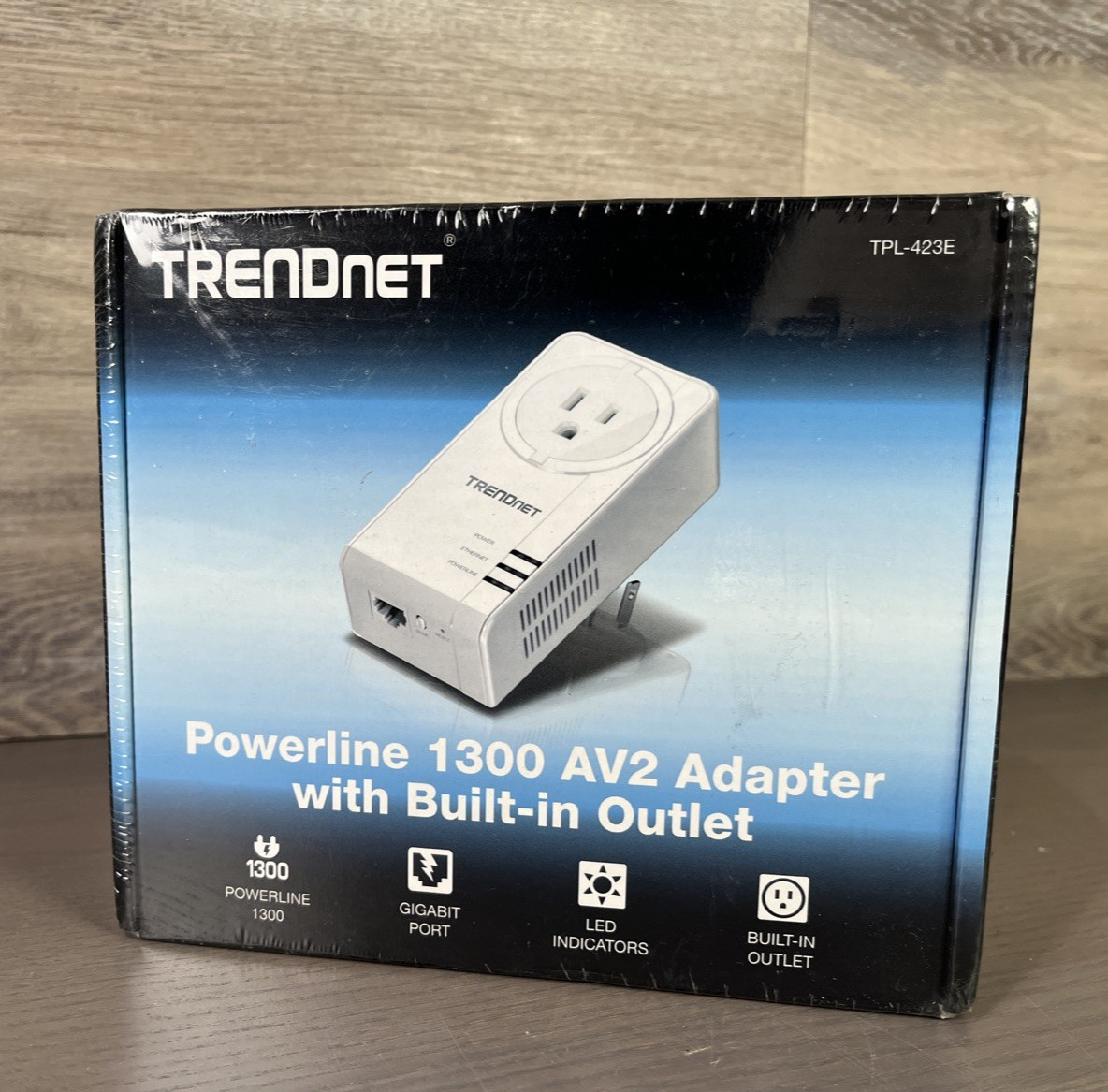 TRENDnet TPL-423E Powerline 1300 AV2 Adapter with Built-in Outlet New