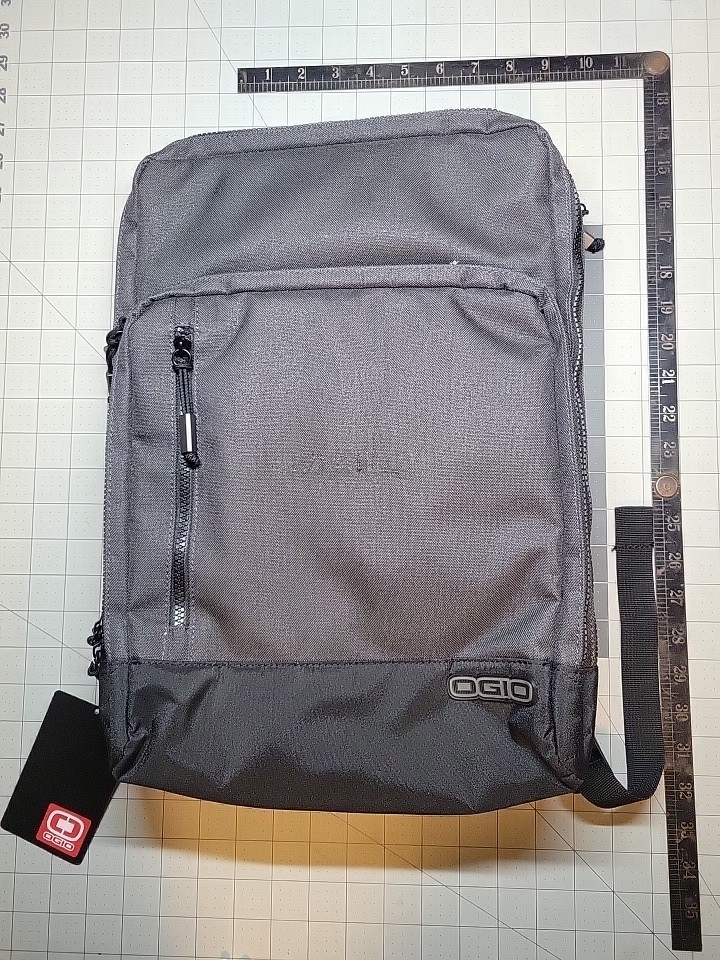 L38 Ogio Commuter Bag Laptop Backpack 