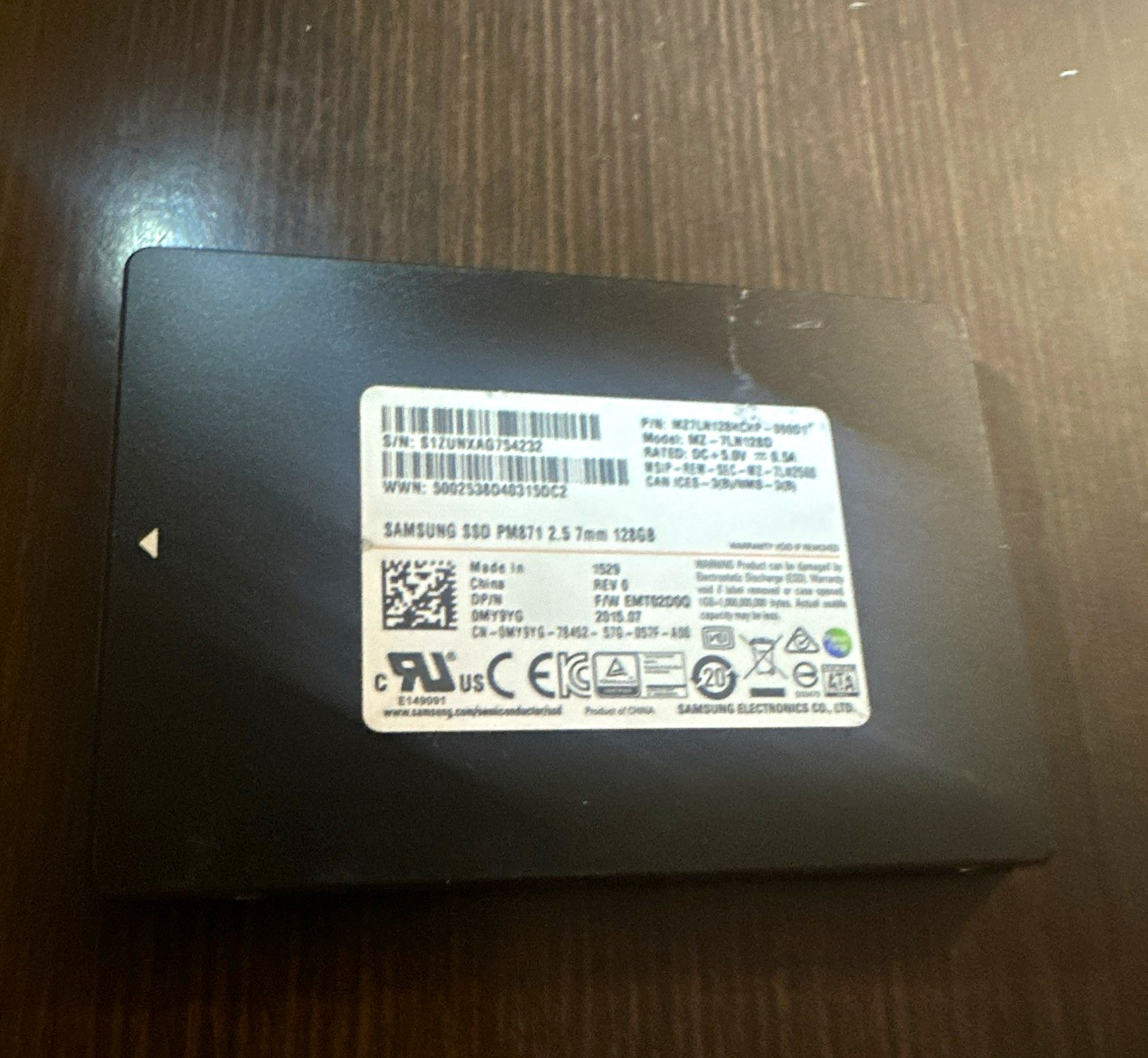 Samsung PM871 128GB 2.5in SATA III Internal SSD Black MZ-7LN128C