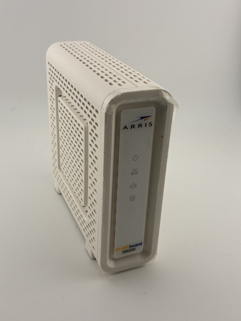 ARRIS SURFboard SB8200 Cable Modem DOCSIS 3.1 High-Speed No Power Supply
