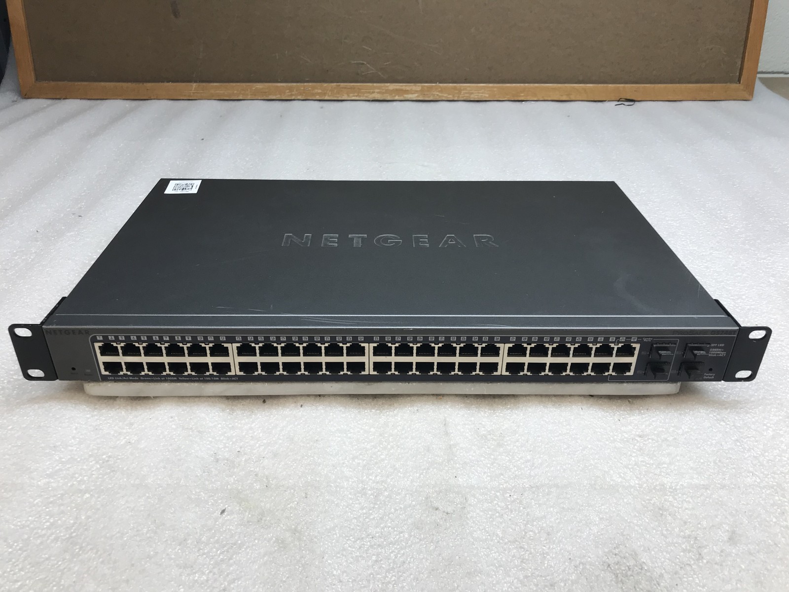 Netgear ProSafe GS748T v3 48-Port + 4 SFP Gigabit Smart Switch