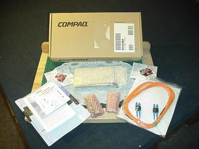Compaq 120186-B21 64BIT Fibre Channel Bus Adapter Kit NEW IN BOX