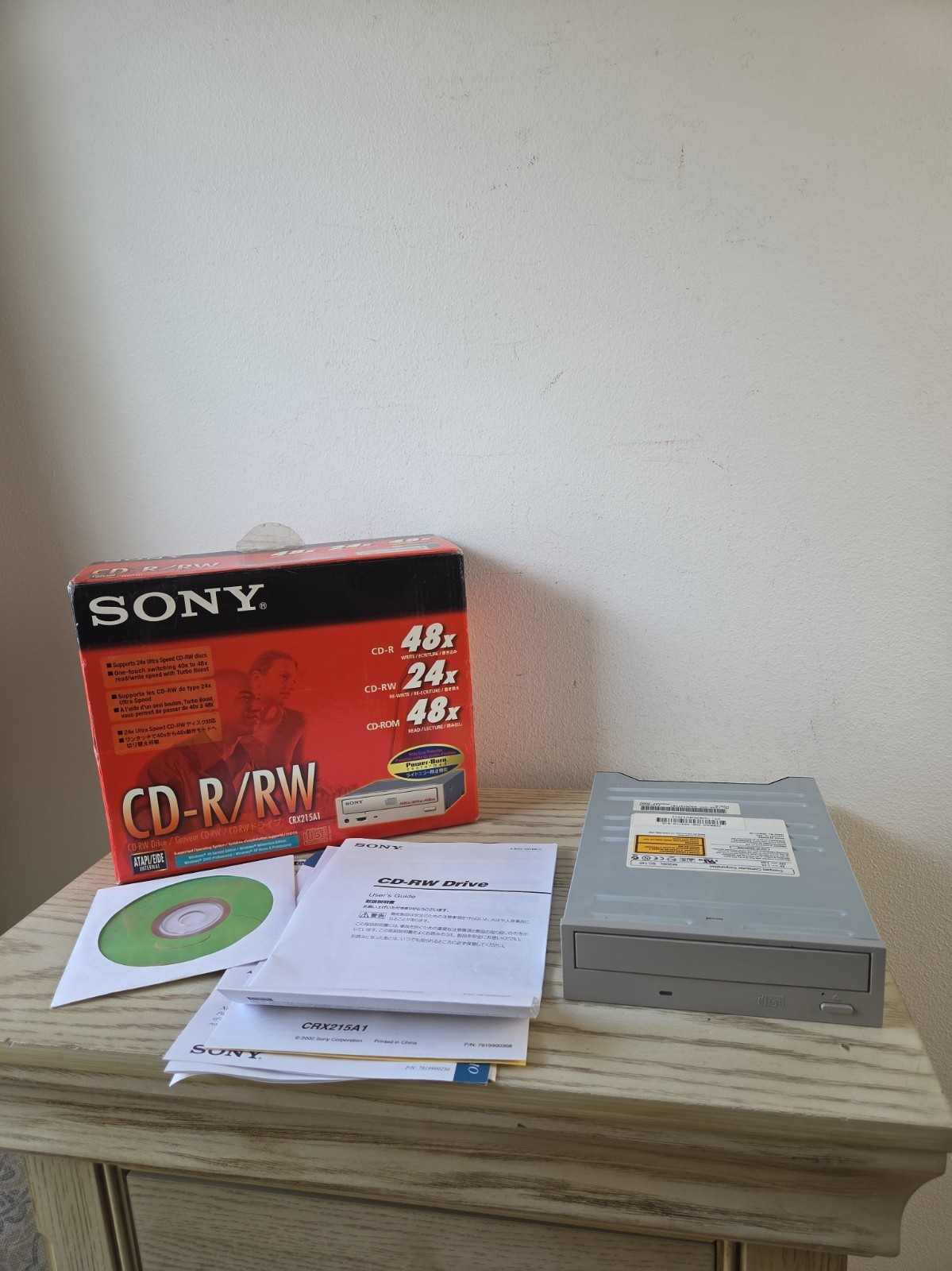 Sony CRX220A1 CD-R/RW Drive 48x 24x 48x With User Manuals And Original Disc
