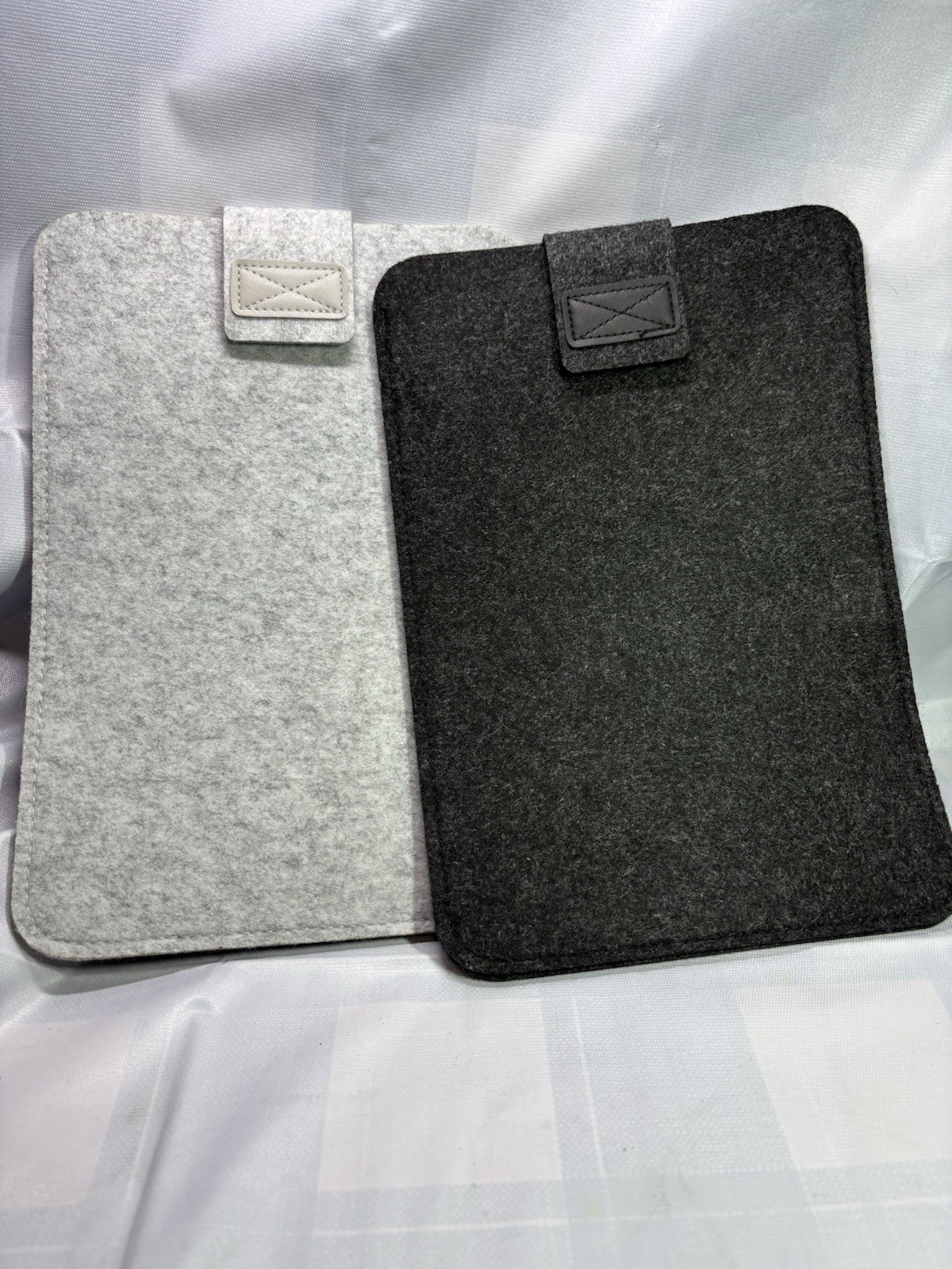 Felt Case / Sleeve For iPads Set Of Two- EUC