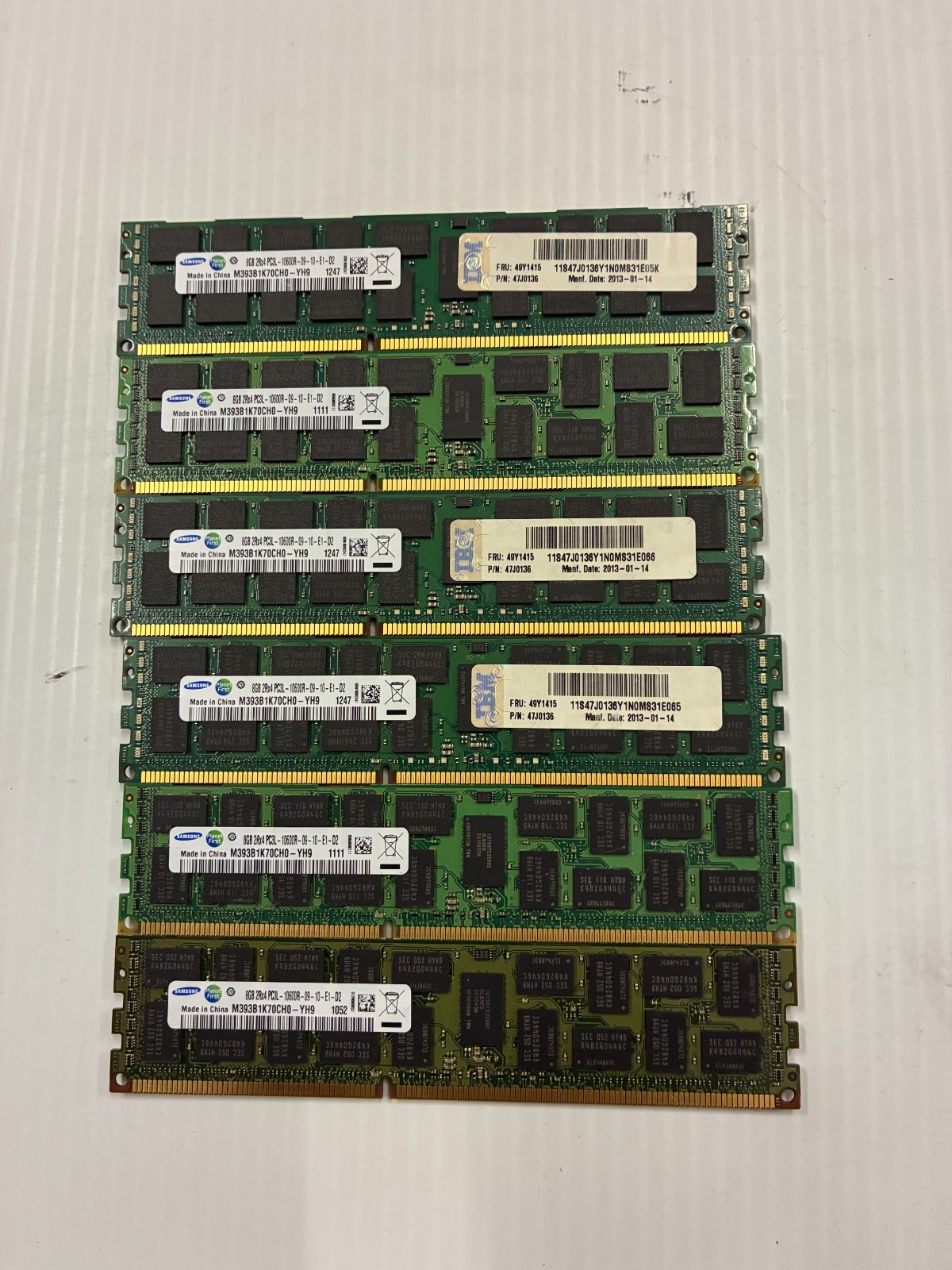 Lot of 100 Samsung 8GB DDR3-1333 PC3L-10600R ECC REG Server RAM