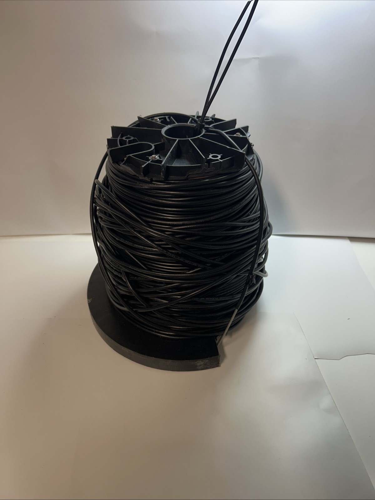 TiniFiber TF4-OM4-PLO Micro Armor, Fiber Optic Cable Indoor/Outdoor BROKEN SPOOL