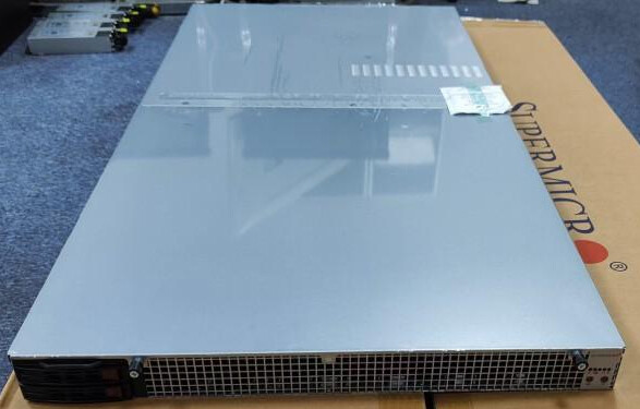 Supermicro SYS-1029GQ-TRT 4GPU Server 1X2000W