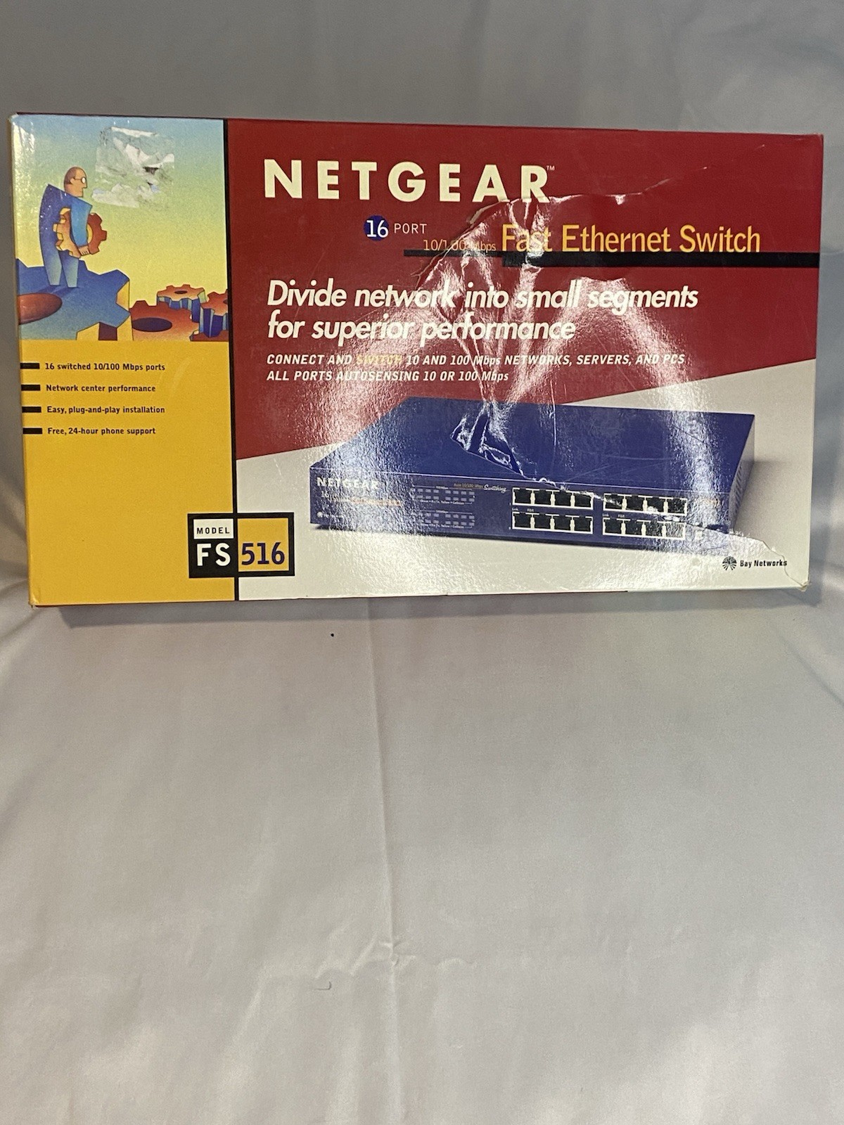 Me hear 16 Port Fast Ethernet Switch Model FS 516 - 10 & 100 mbps. New In Box .