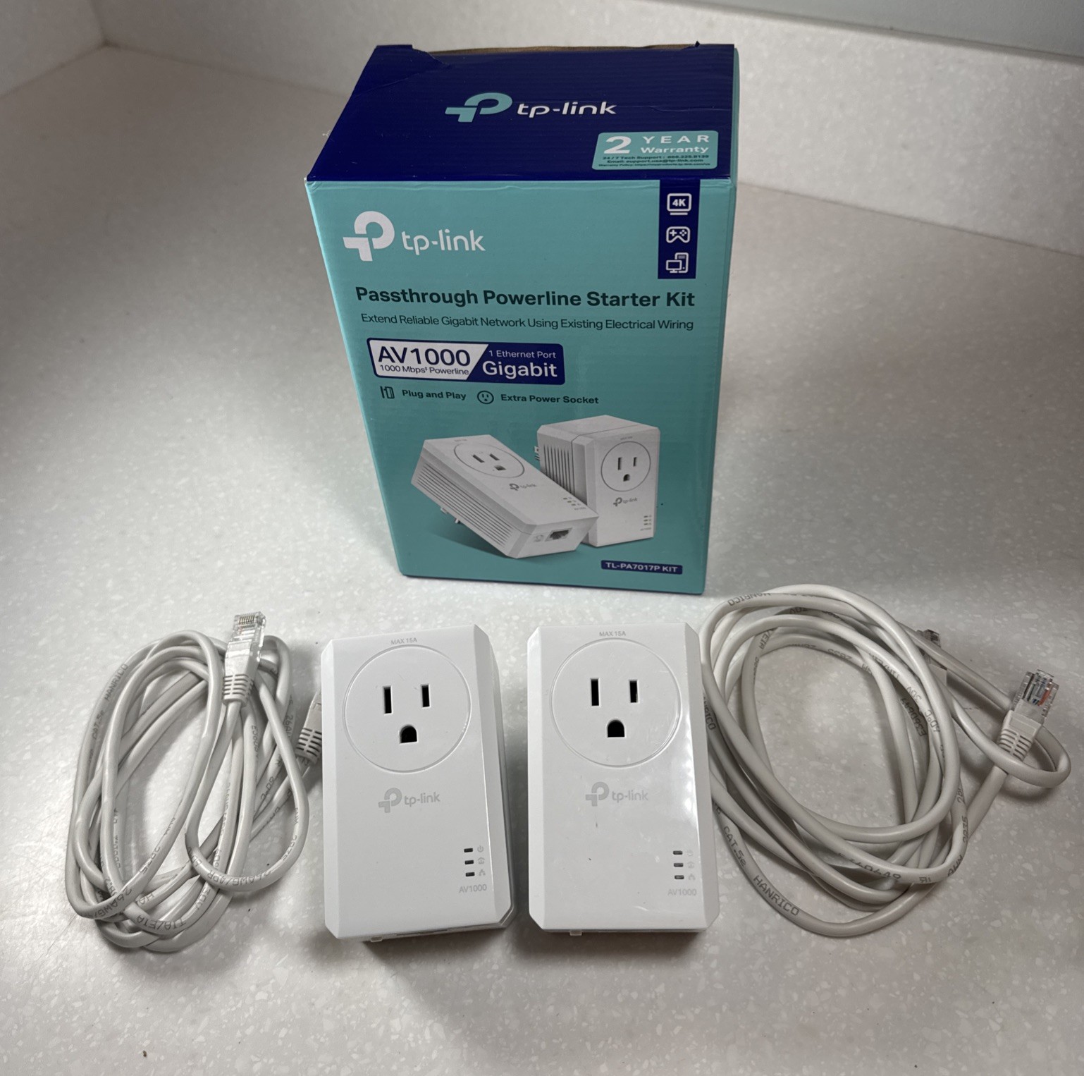 TP-Link AV1000 Powerline Ethernet Adapter Kit Gigabit Port Passthrough