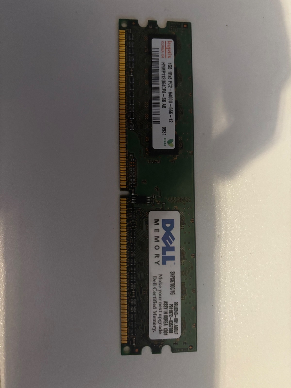 Hynix 1GB DIMM 800 MHz PC2-6400 DDR2 Memory (HYMP112U64CP8S6)