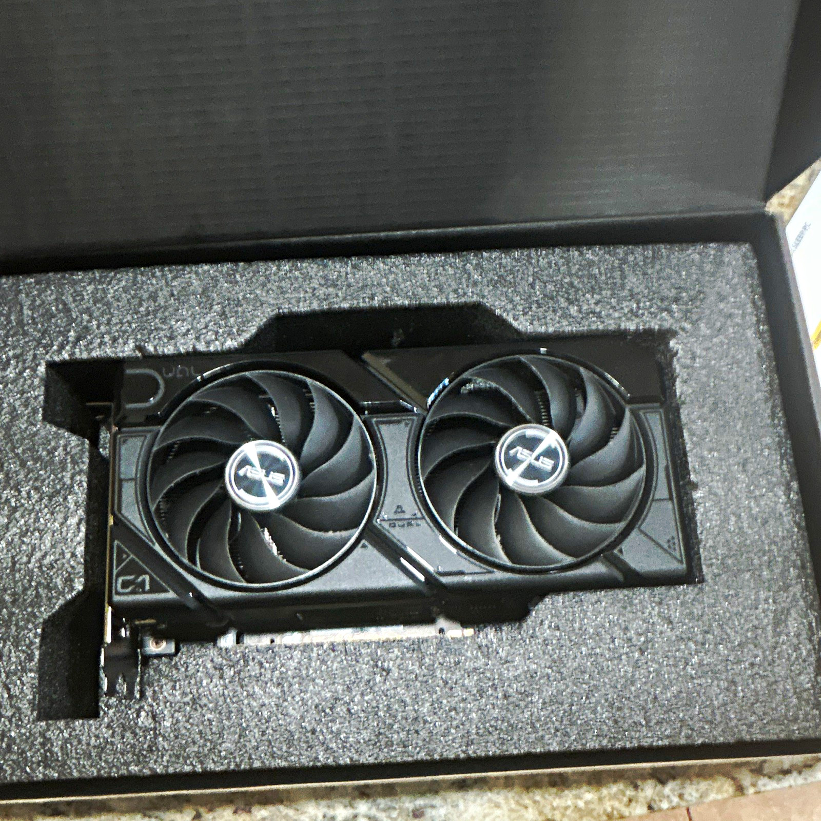 ASUS Dual GeForce RTX 3060 NVIDIA Dual-Fan w/ Heatsink, Multi Monitor