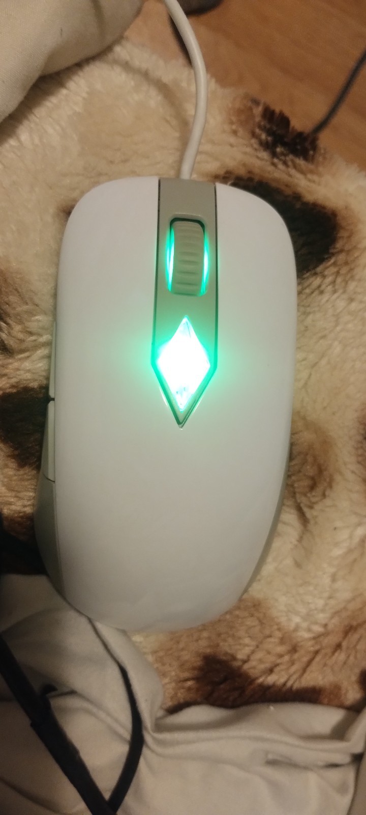 STEELSERIES SIMS 4 GAMING MOUSE White Wired Limited Edition Steel Series 62281
