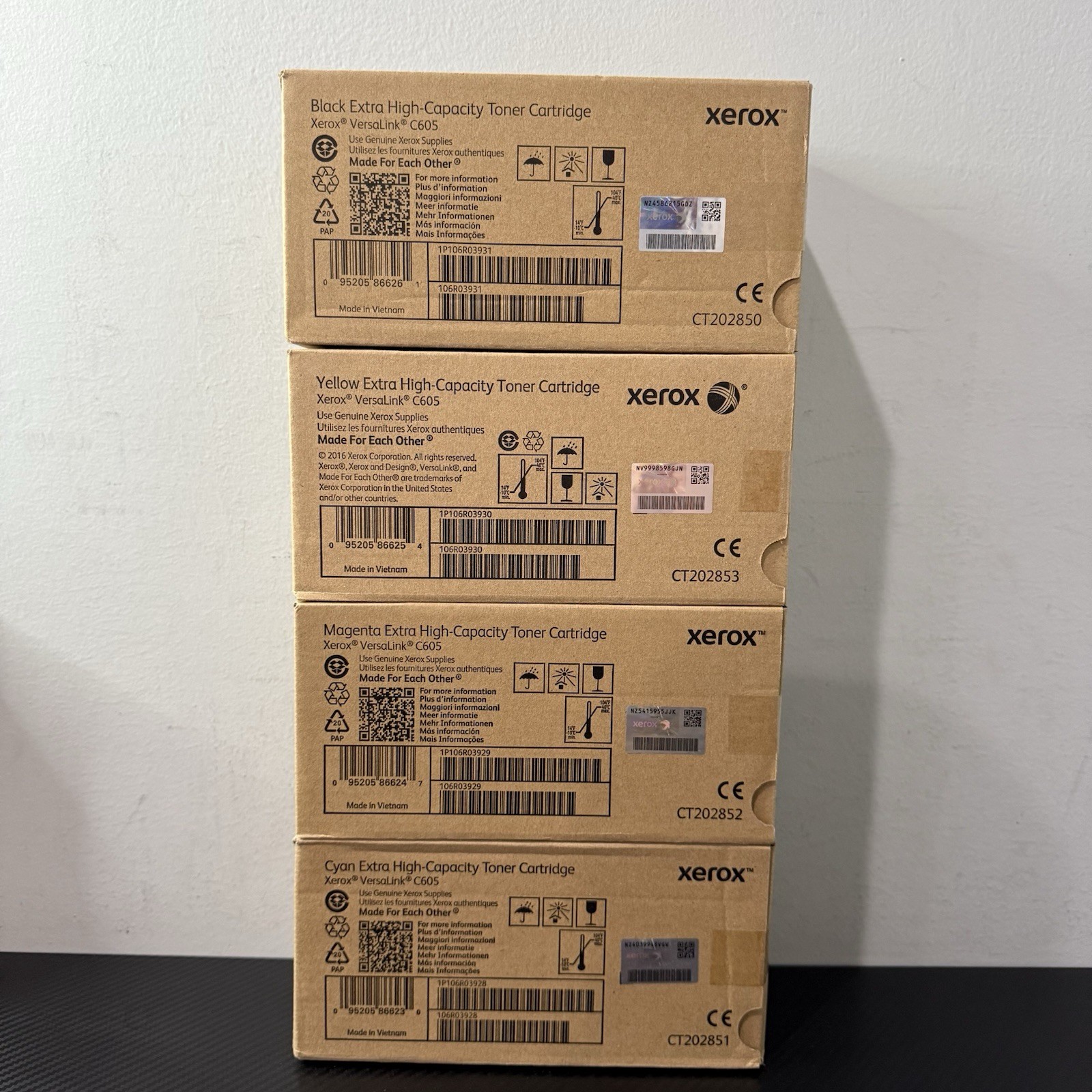 Xerox 106R03928 29 30 31 VersaLink C605 Extra High Capacity Toners Set CMYK NEW