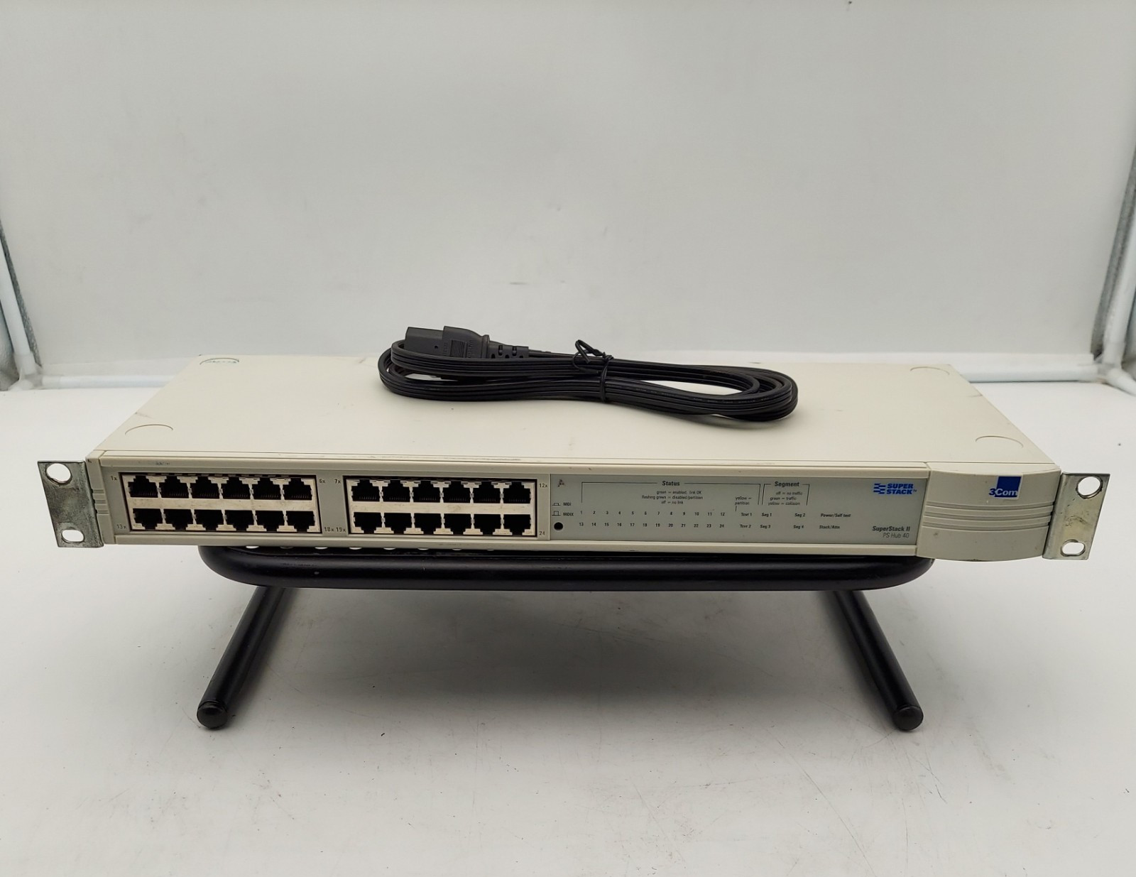 3com superstack II PS Hub 40 24-port hub
