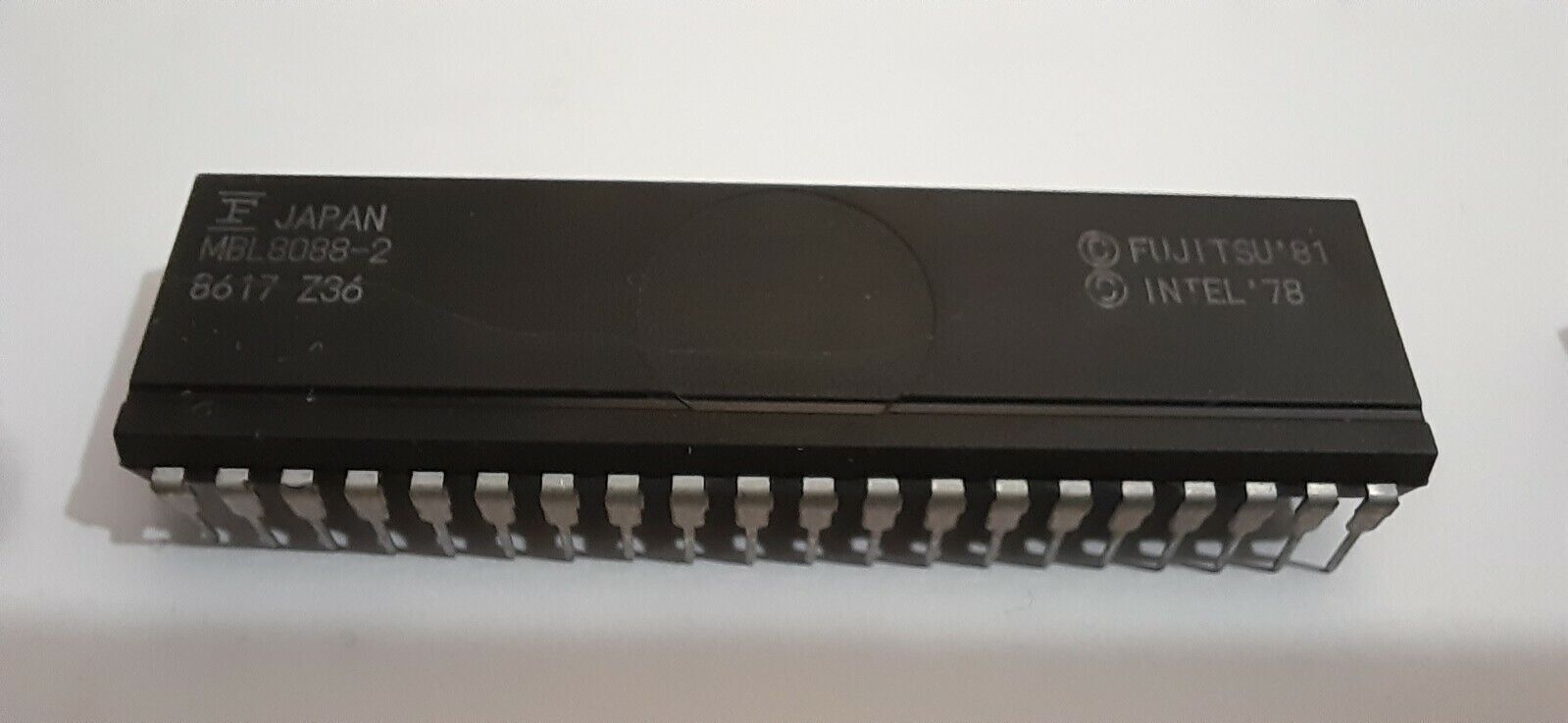 Fujitsu MBL8088-2 DIP40 8MHz Retro CPU Processor