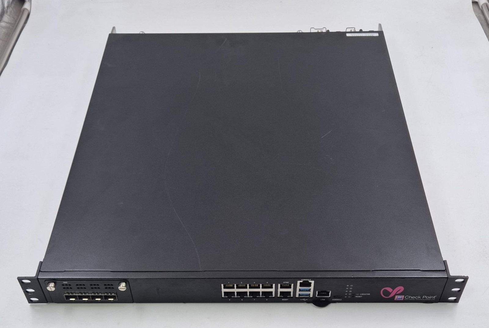 Check Point Quantum 6600 QM-1 Security Gateway Appliance Network Firewall