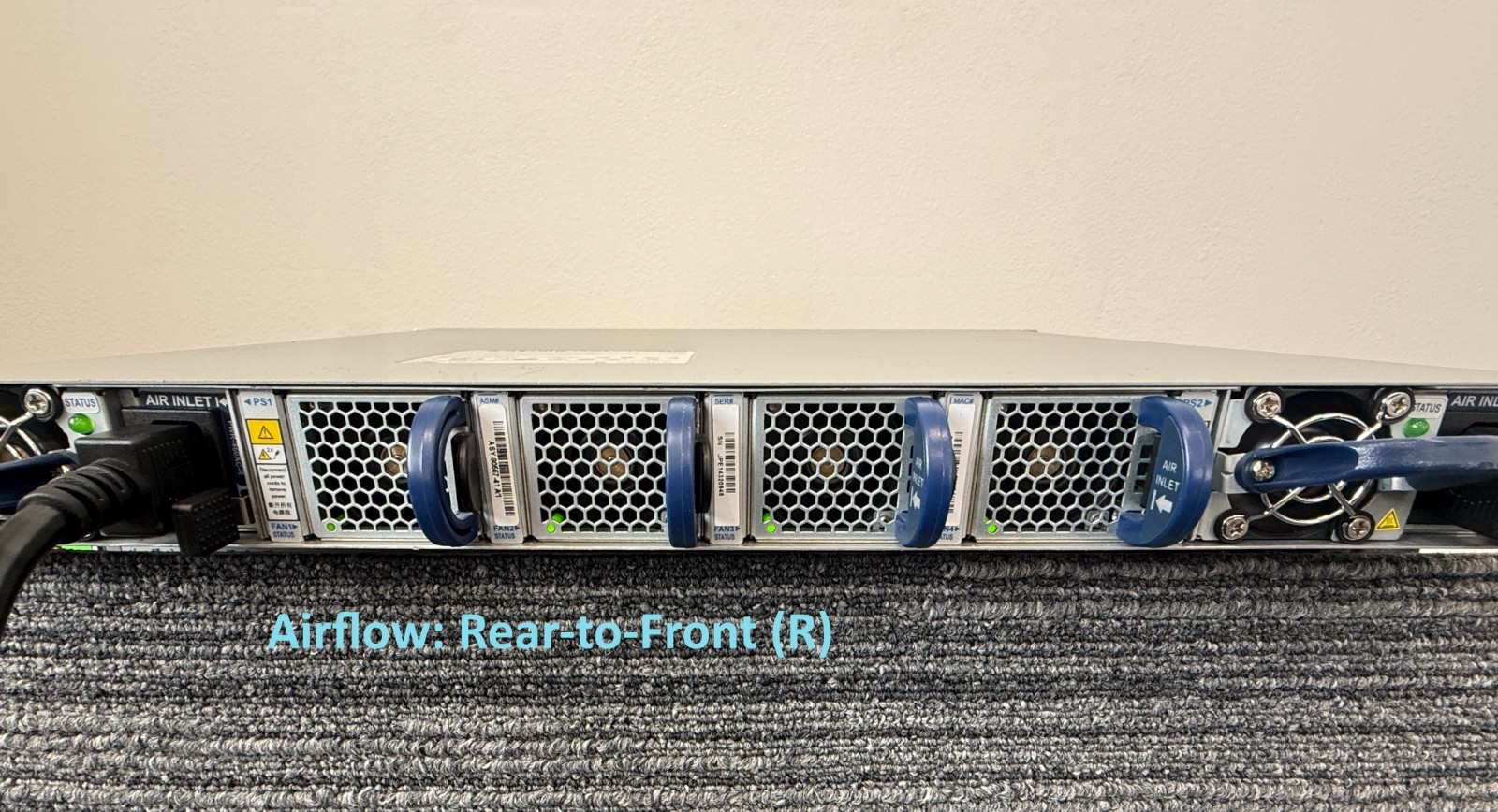 Arista DCS-7050T-64-R 48x 10GB Copper 4x 40GB QSFP+ Airflow: Rear-to-Front (R)