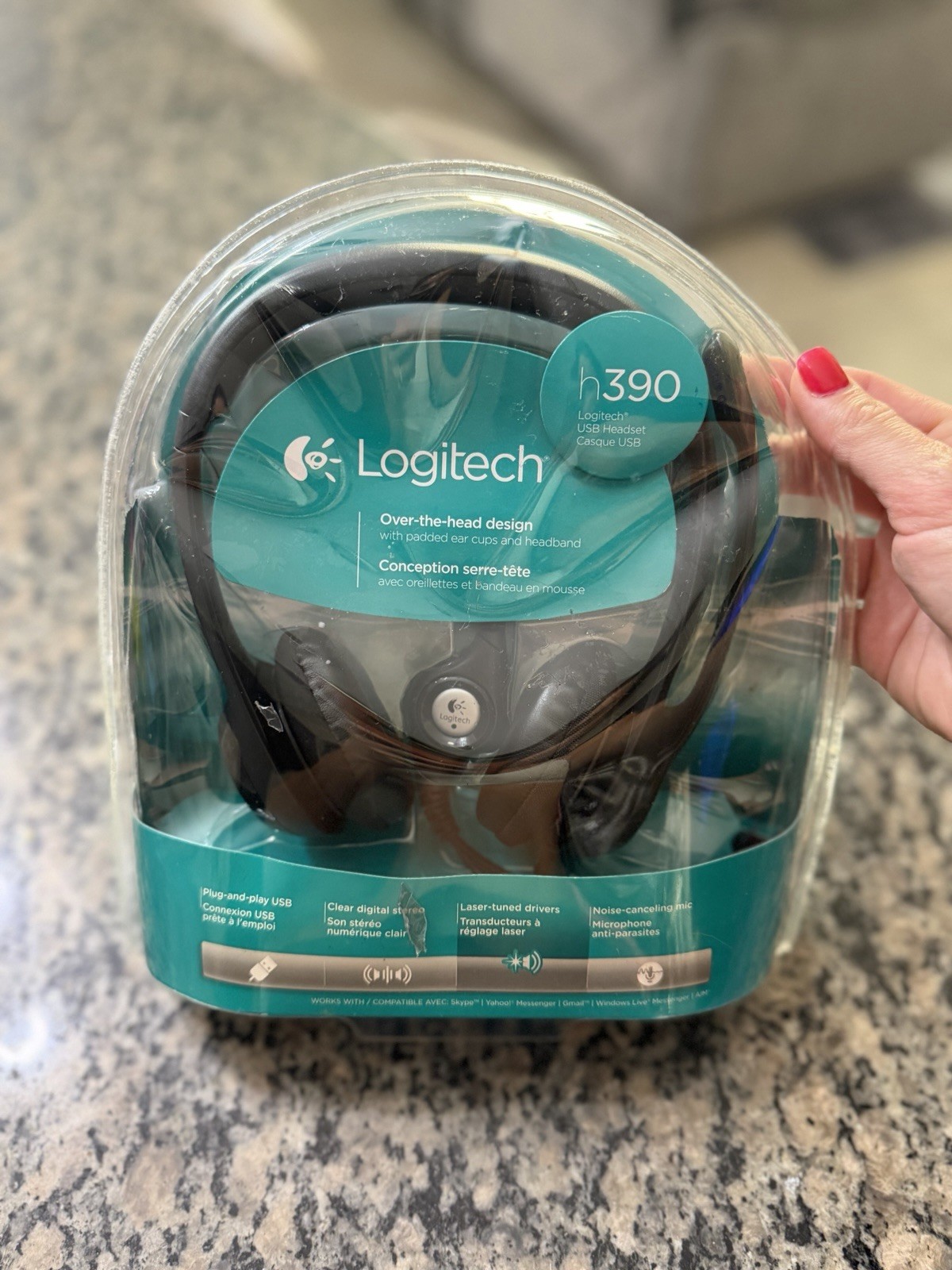 Logitech H390 USB Headset Clear Digital Stereo Sound 