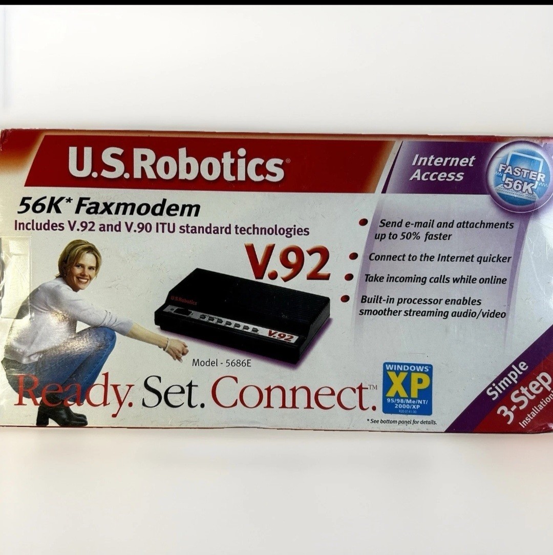 NEW US Robotics V.92 V.90 56k External Faxmodem Modem USR 5686 USR5686E