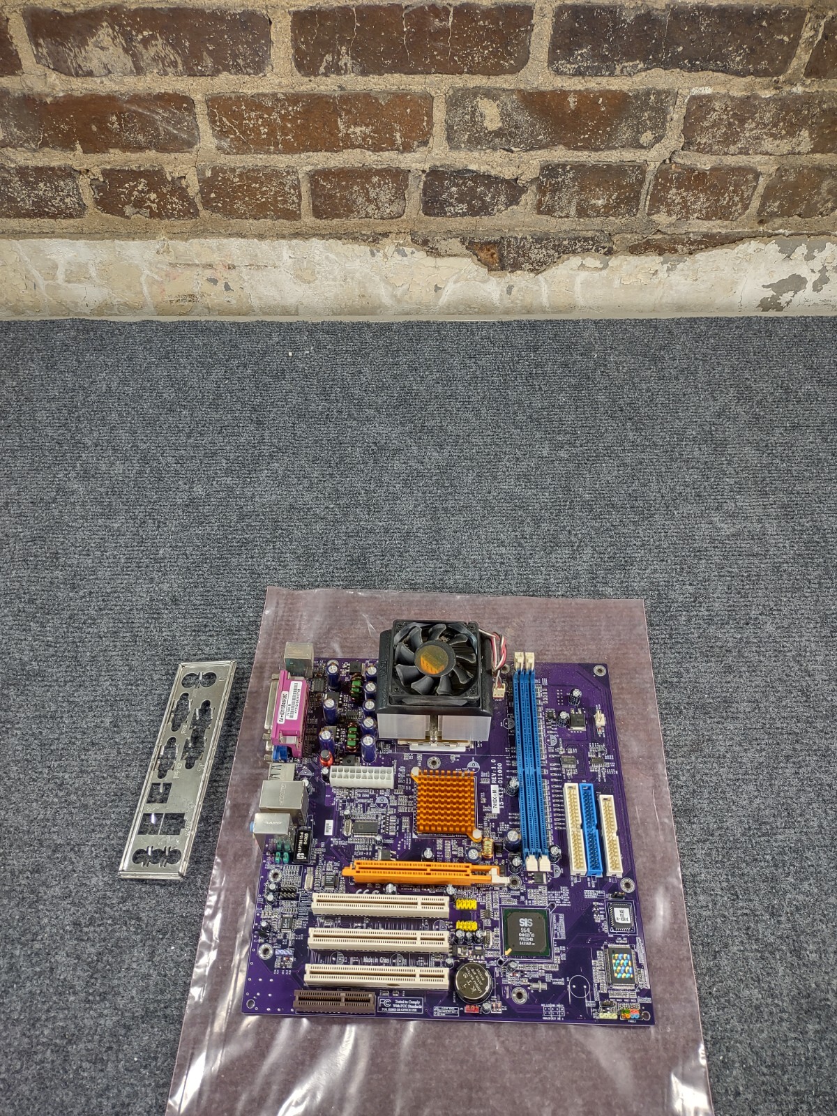 ECS 741GX-M WITH AMD SEMPRON 2400, CPU COOLER AND I/O PLATE 