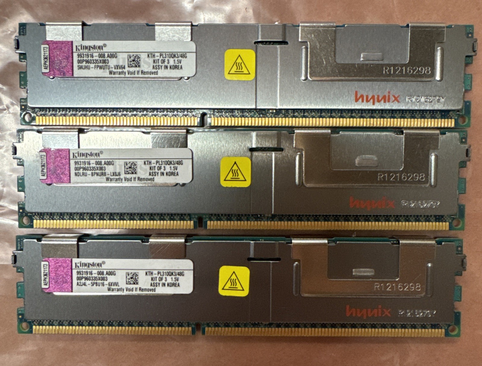 Kingston (3x16GB) 48GB DDR3 SERVER RAM module KTH-PL310QK3/48G