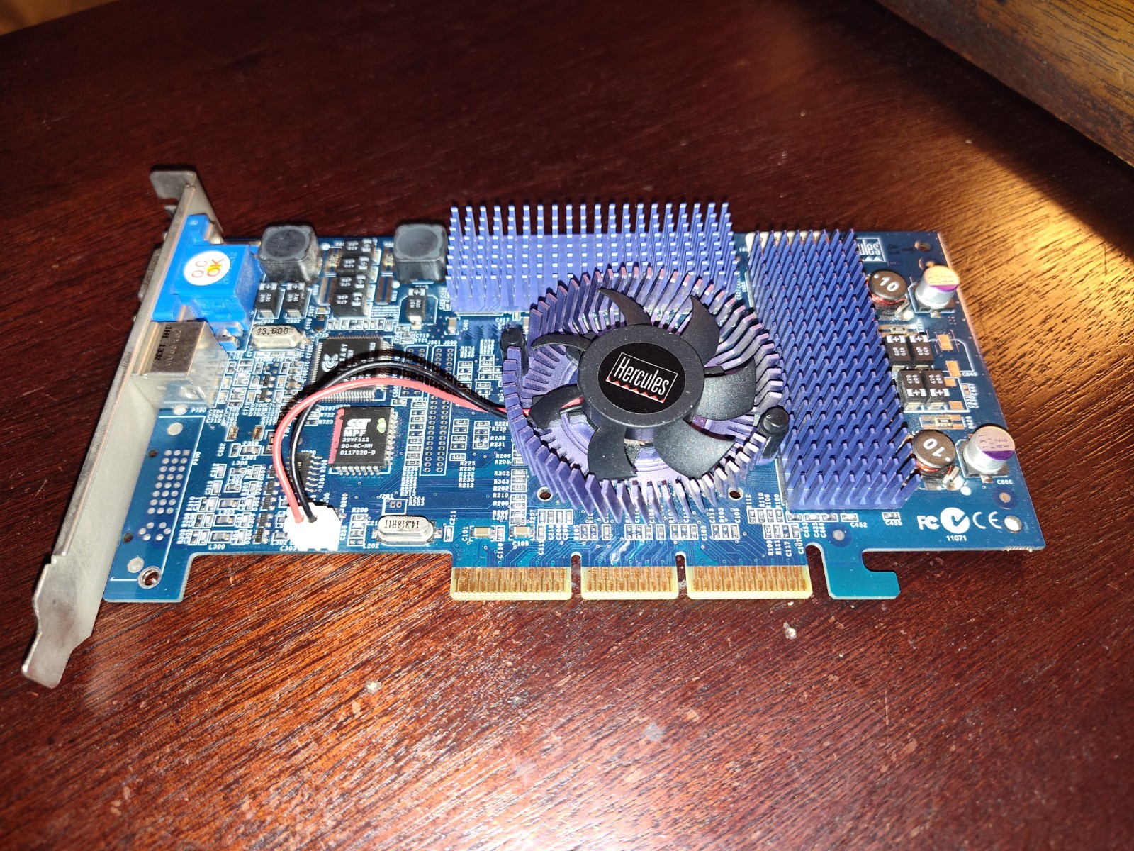 HERCULES 3D Prophet III GEFORCE 3 TI 200 64 MB DDR AGP GRAPHICS CARD blue